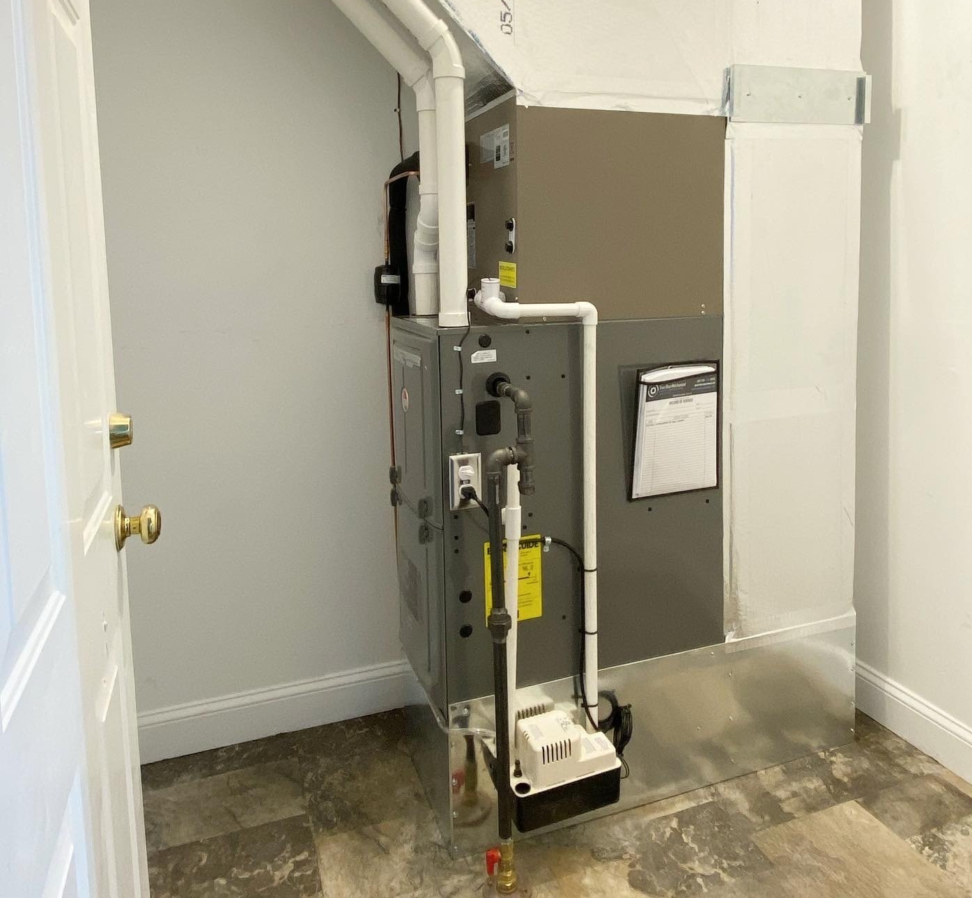 High-Efficiency-Gas-Furnace-1920w.jpeg