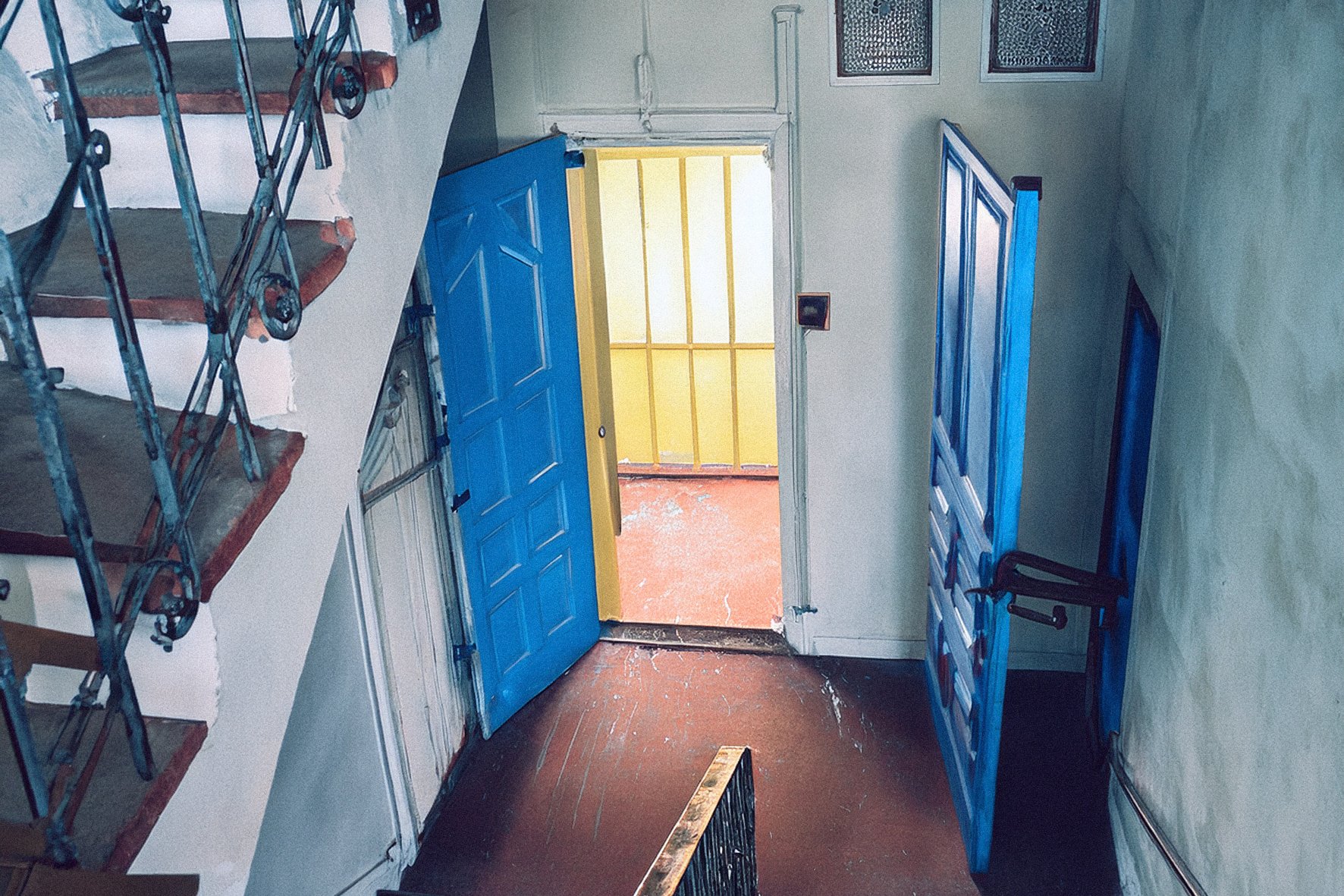 doors17.jpg