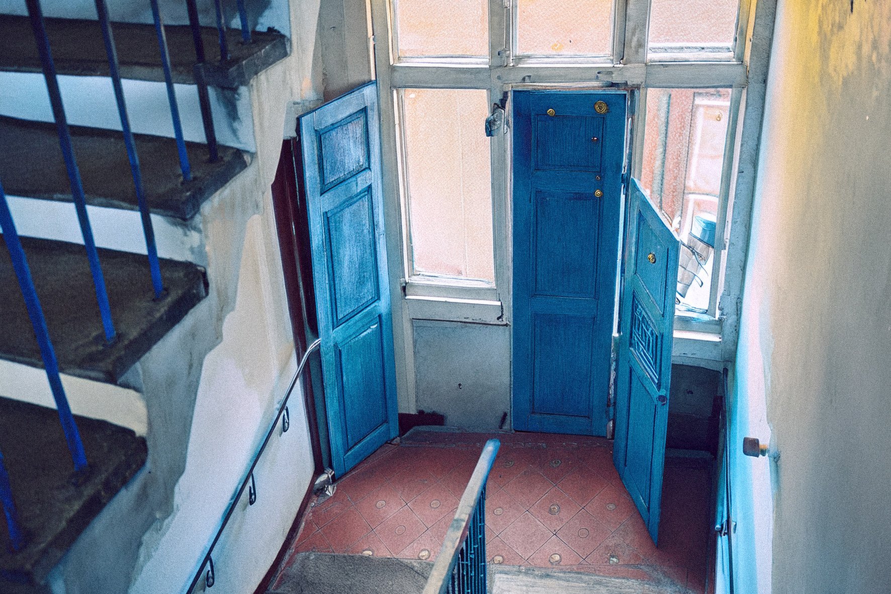 doors40.jpg