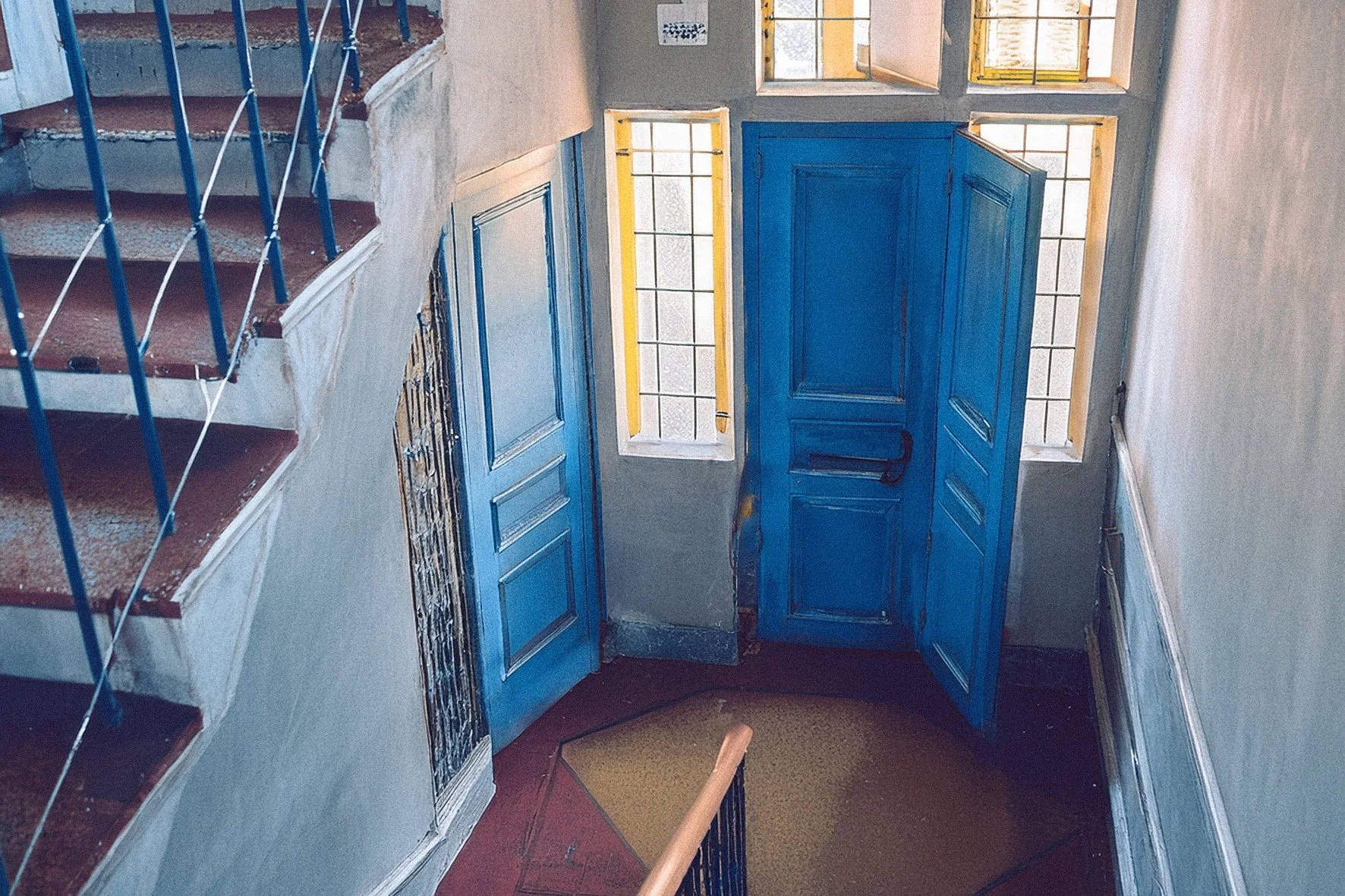 doors24.jpg