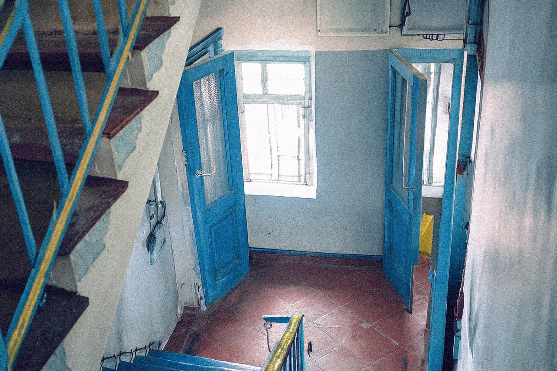 doors1.jpg