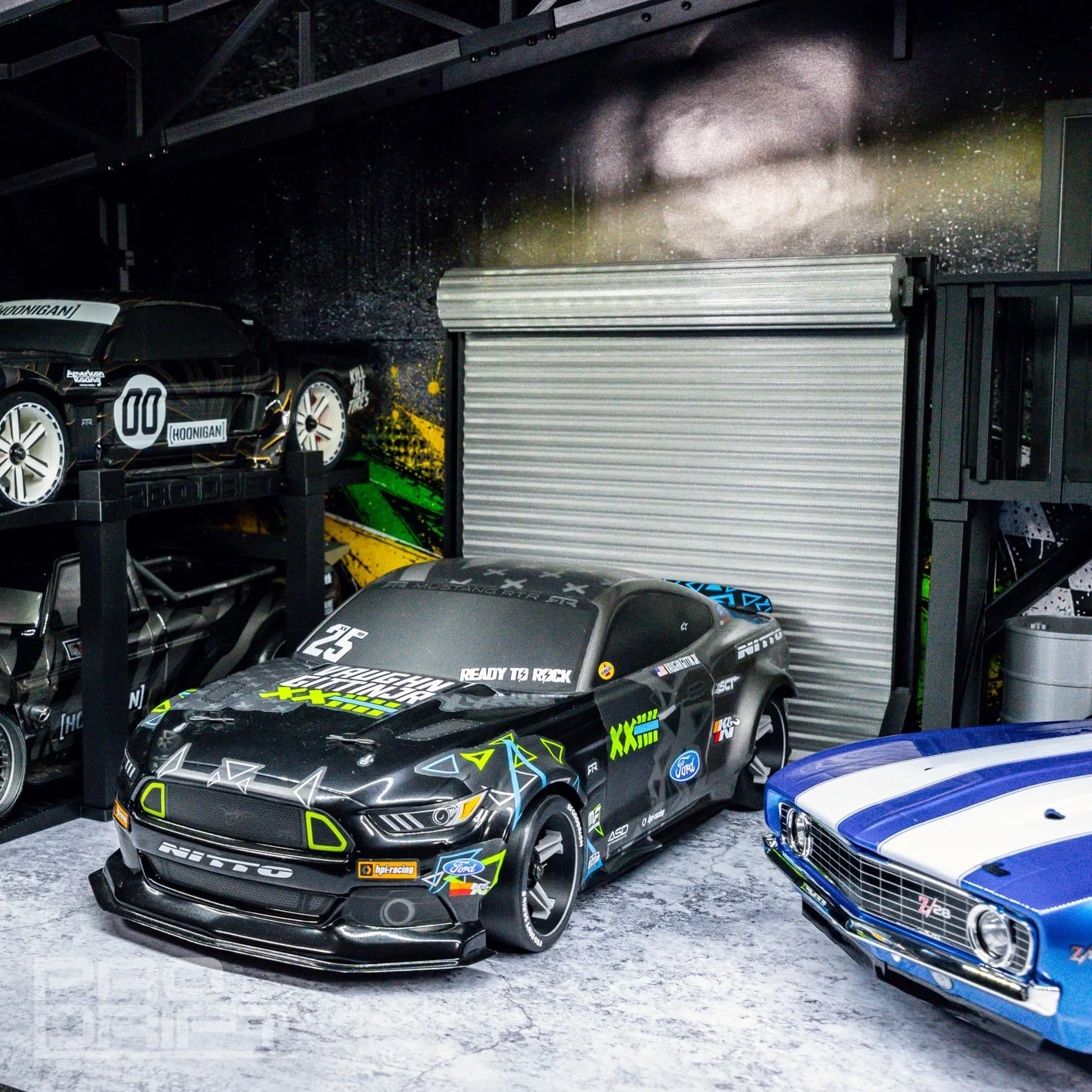 ProDrift_ProDisplay_GarageDoor_003-2.jpg