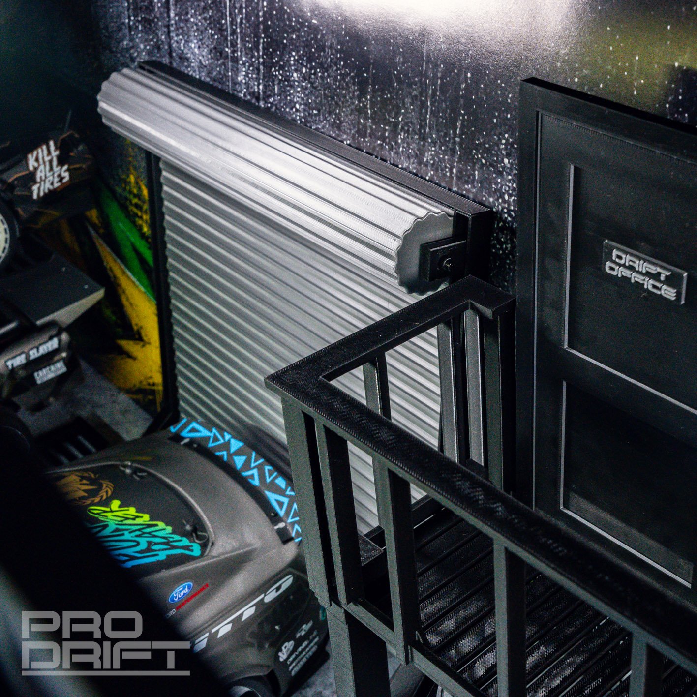 ProDrift_ProDisplay_GarageDoor_002-2.jpg