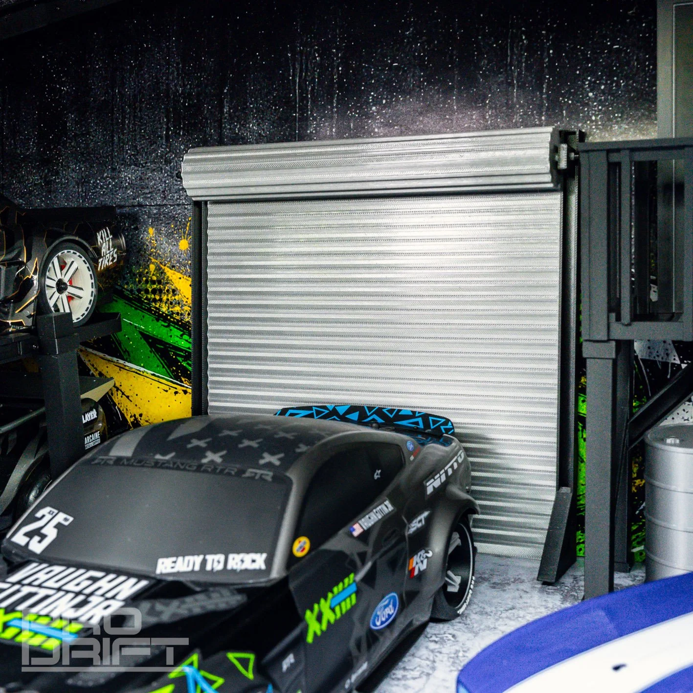 ProDrift_ProDisplay_GarageDoor_001-2.jpg
