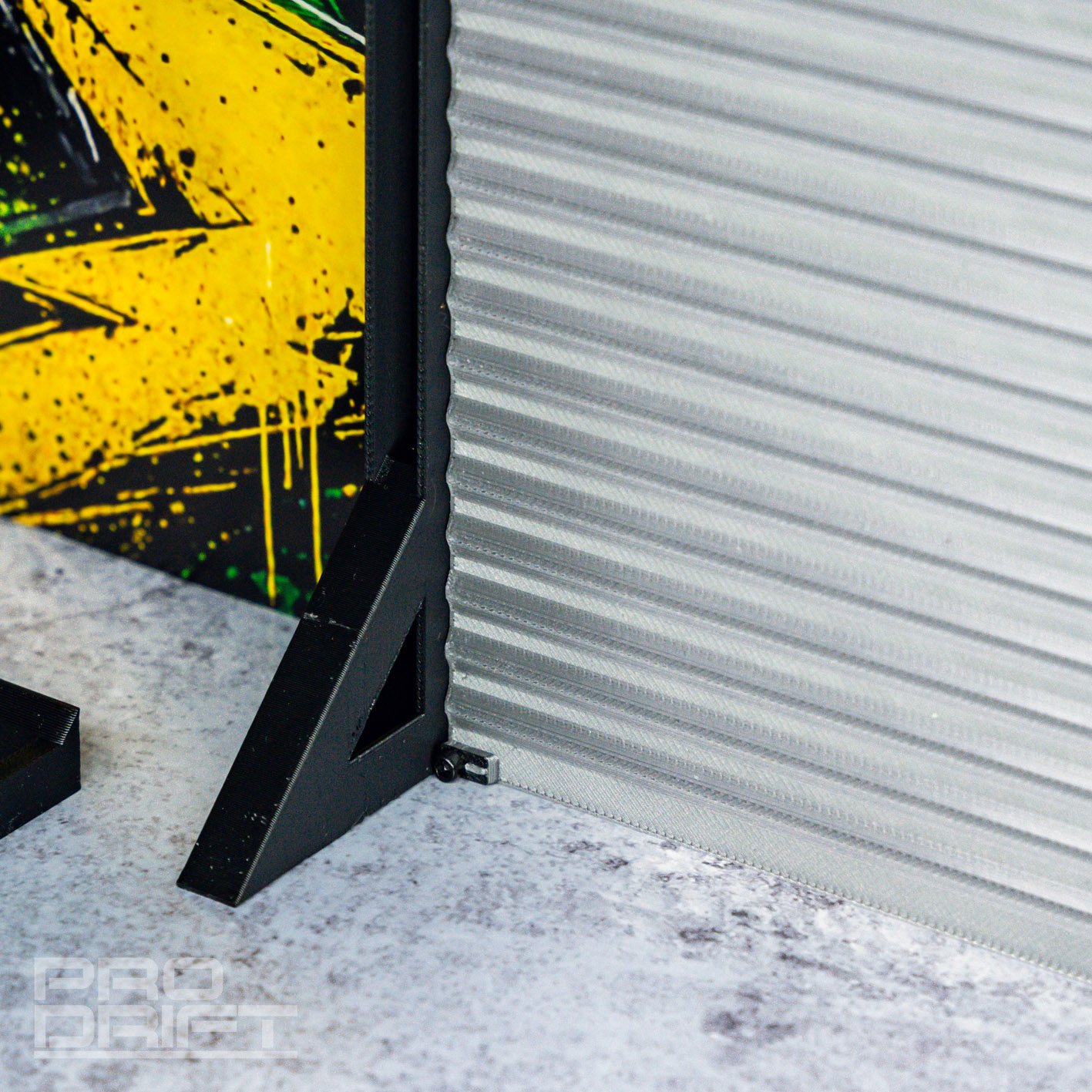 ProDrift_ProDisplay_GarageDoor_007-2.jpg