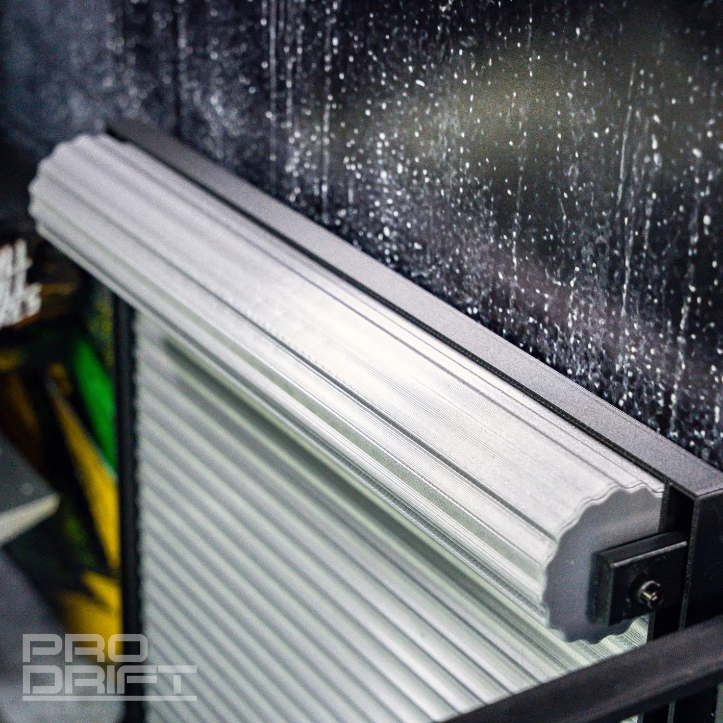 ProDrift_ProDisplay_GarageDoor_005-2.jpg