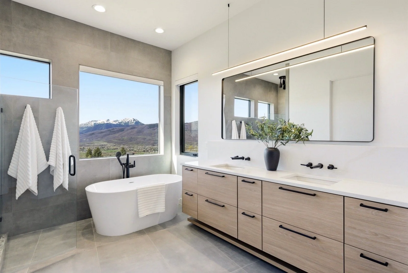 mountain-modern-primary-bathroom-freestanding-tub-view.jpeg
