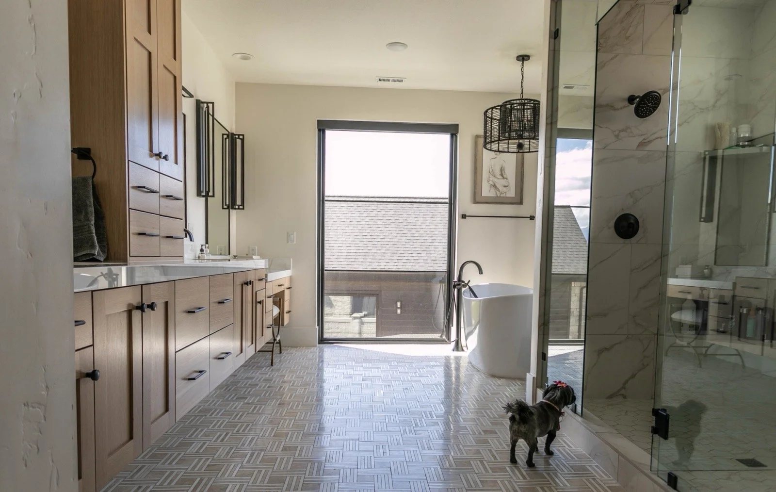 mountain-modern-custom-home-utah-primary-bathroom-freestanding-tub-20-gallery_1600.jpeg