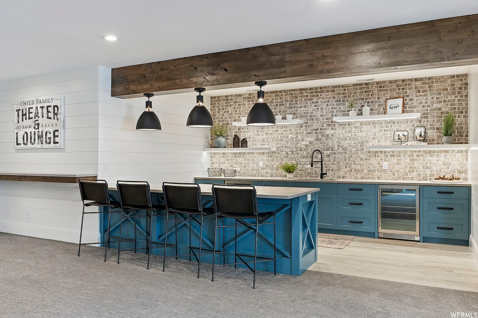 Rustic Farmhouse Kitchen-traditional-house-design.webp