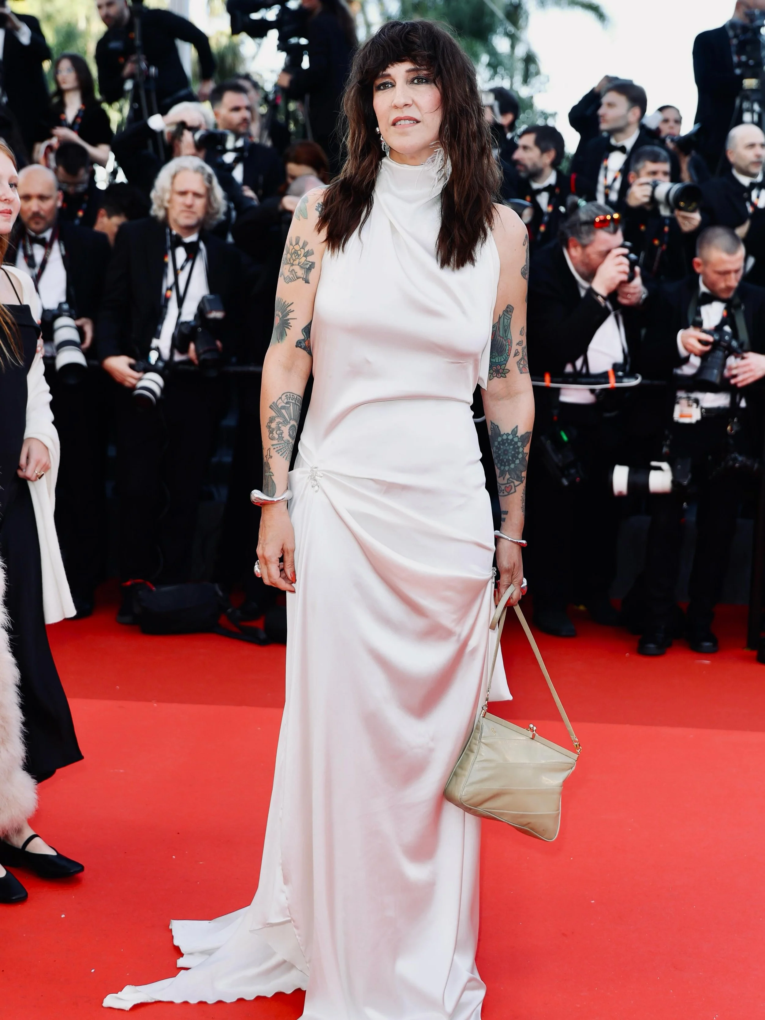 @DAPHNEBURKI WEARS @LESFLEURSTUDIO &lsquo;ANGELS&rsquo; COLLECTION BY @MARIA_BERNAD TO THE OPENING OF THE 79TH EDITION OF THE @FESTIVALDECANNES

STYLED BY @GOODSISTERS.FILES @CHAFRAIN