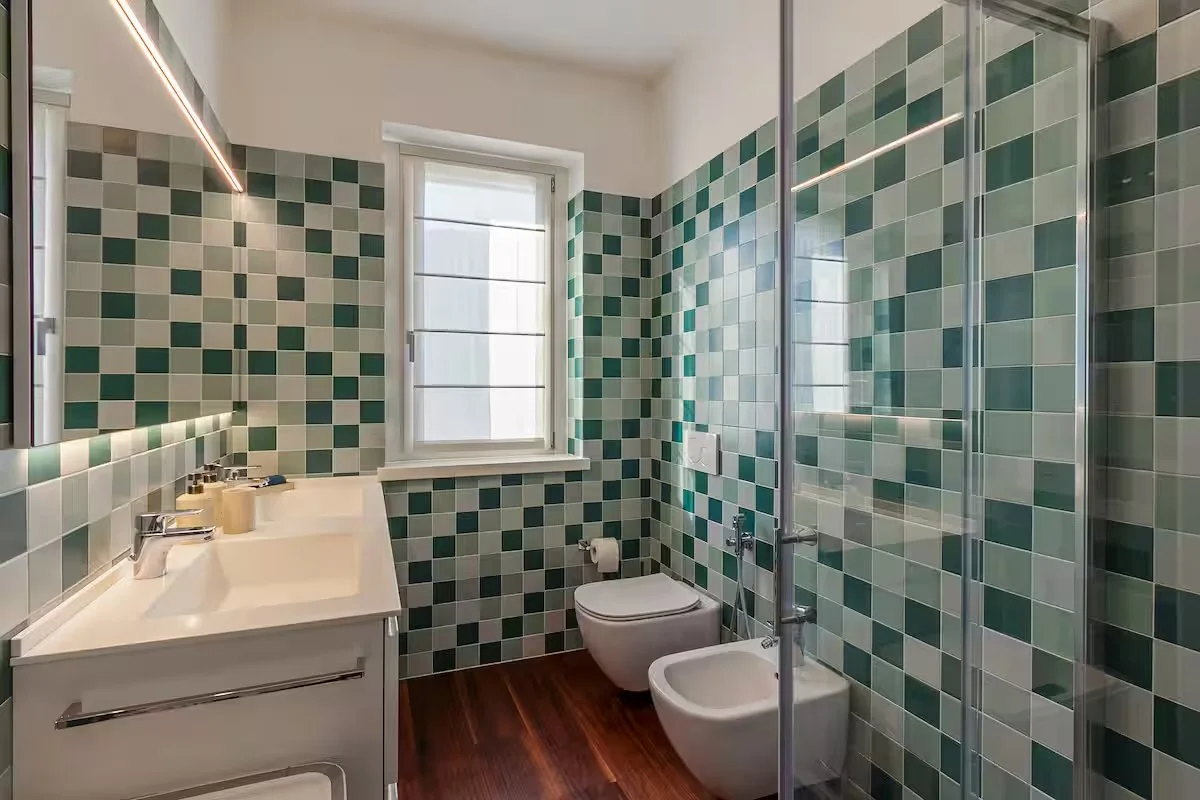 Bagno completo - Villa Ceratti Cassano magnago | Rho fiera | Cascina Costa | RaDa Homes di Daniela Raparoli 