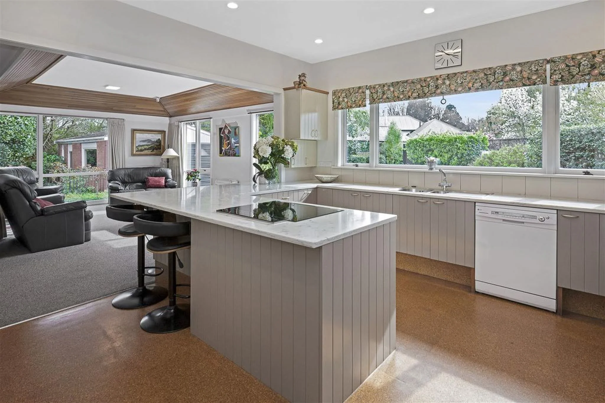 Kitchen-2.jpg