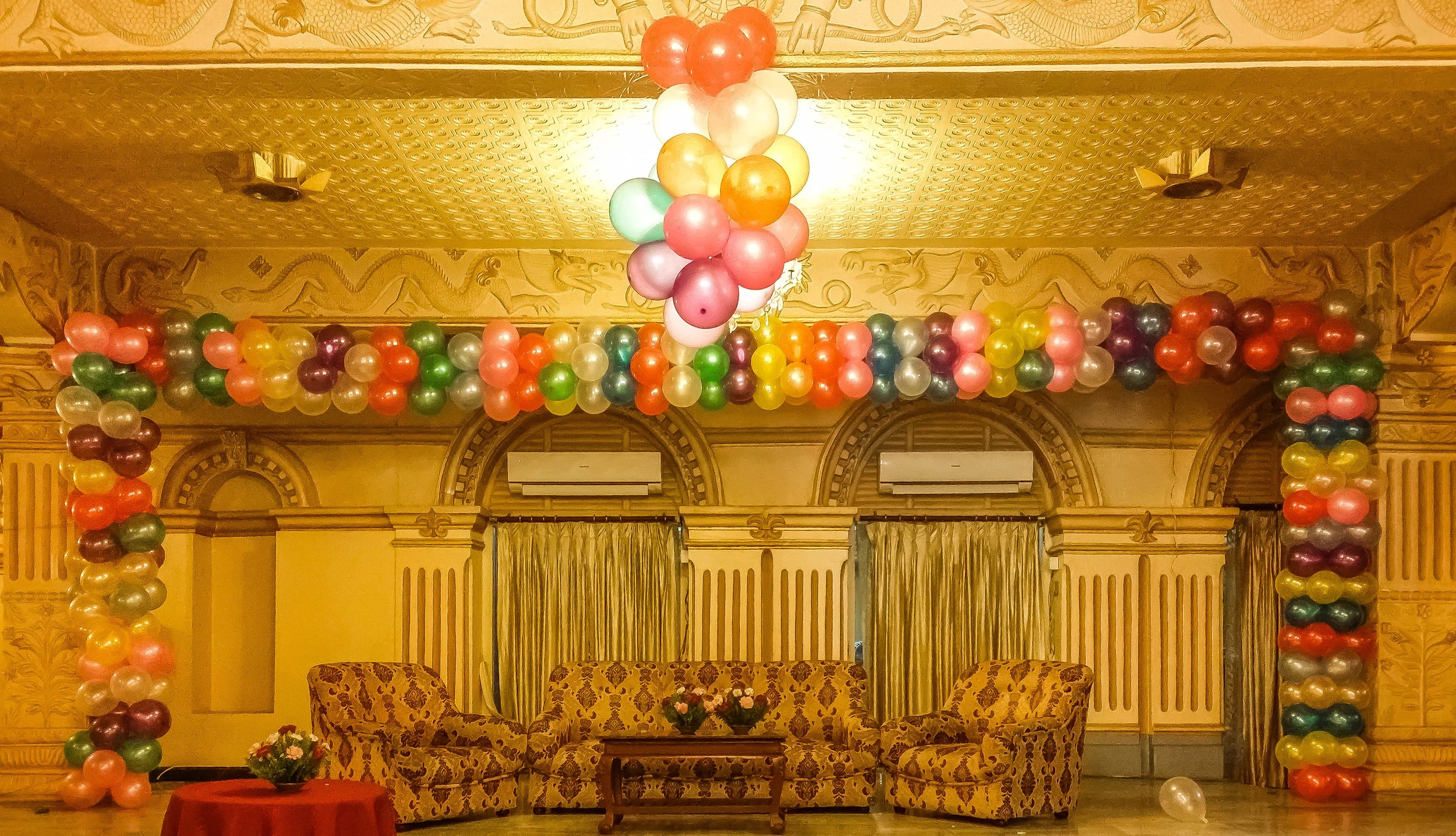 Birthday-Balloons.JPG