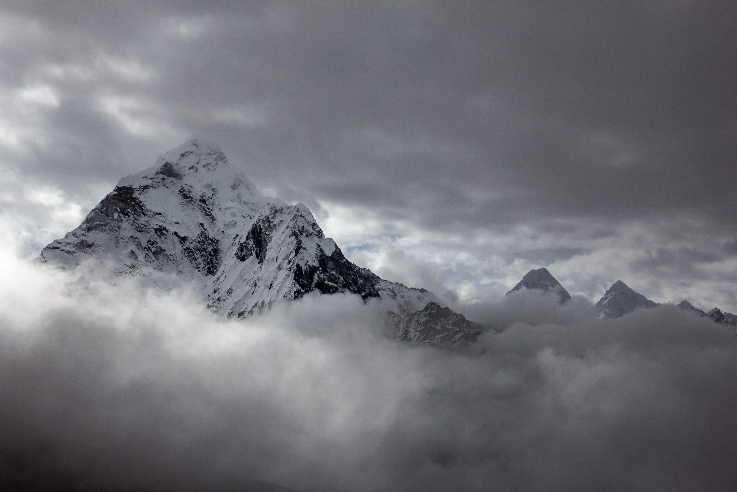 Top 5 Mountains to Summit in Nepal During Climbing Season
