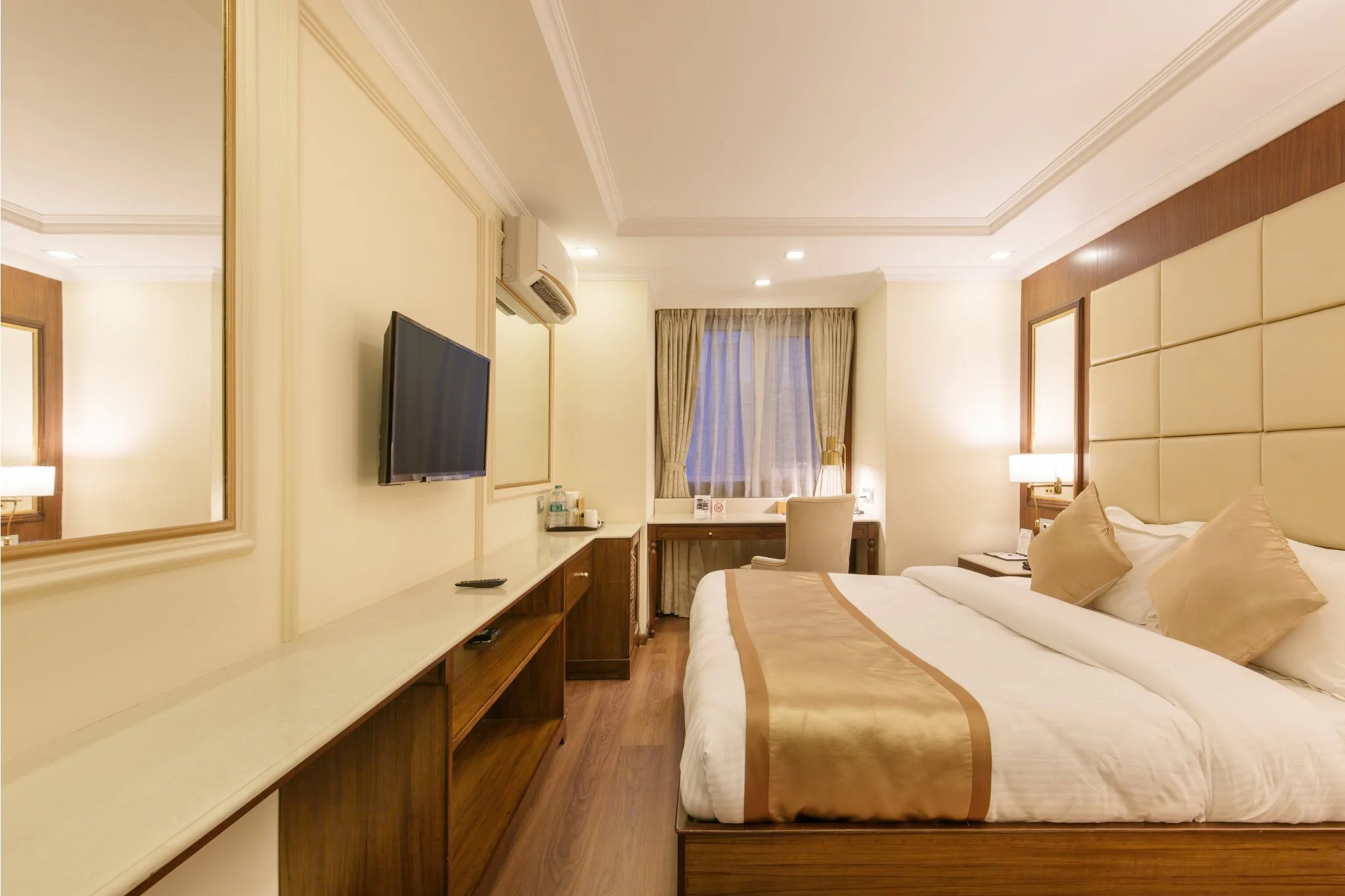hotel-shanker-kathmandu-single-room-11.jpg (Copy) (Copy)