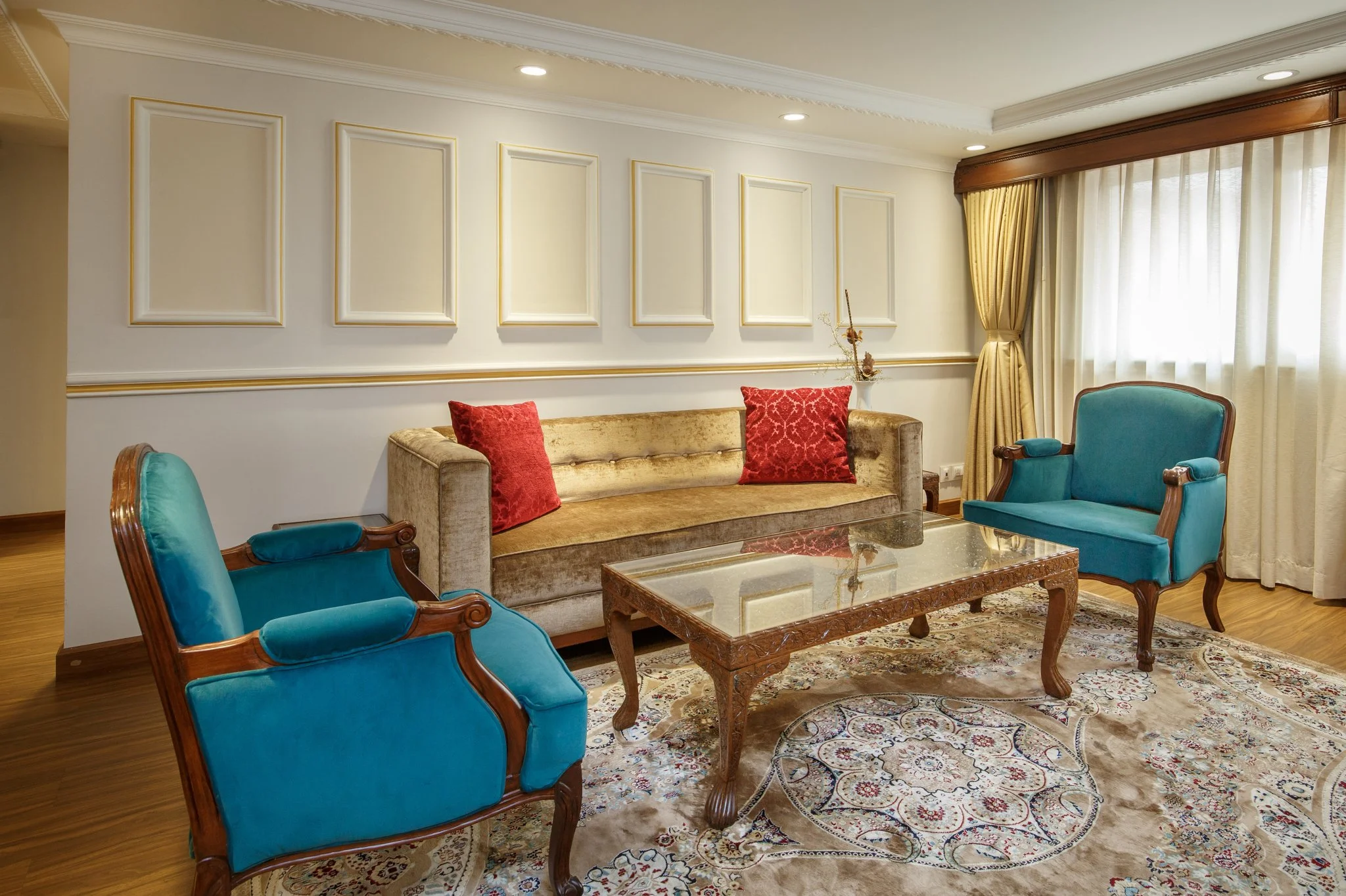 hotel-shanker-kathmandu-heritage-suite-8.jpg (Copy) (Copy)