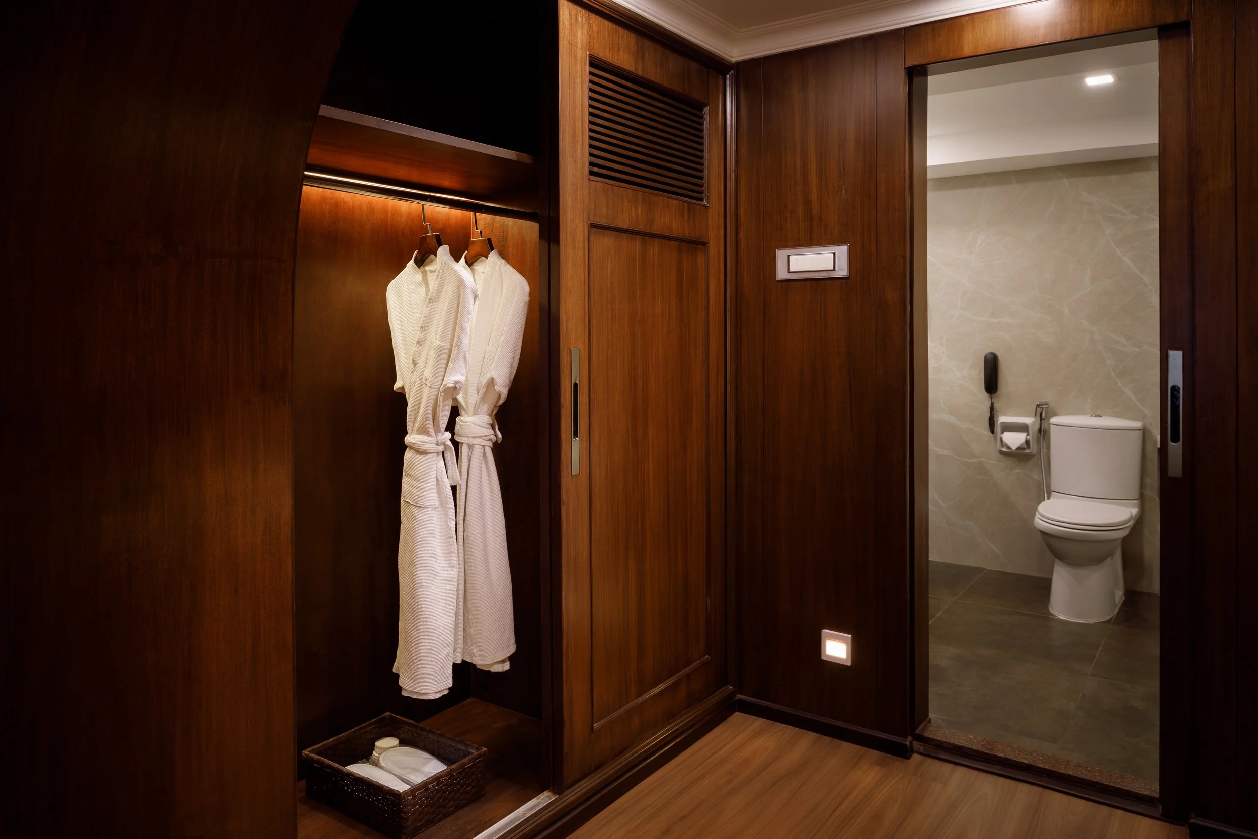 hotel-shanker-kathmandu-nepal-heritage-suite-1O.jpg (Copy) (Copy)