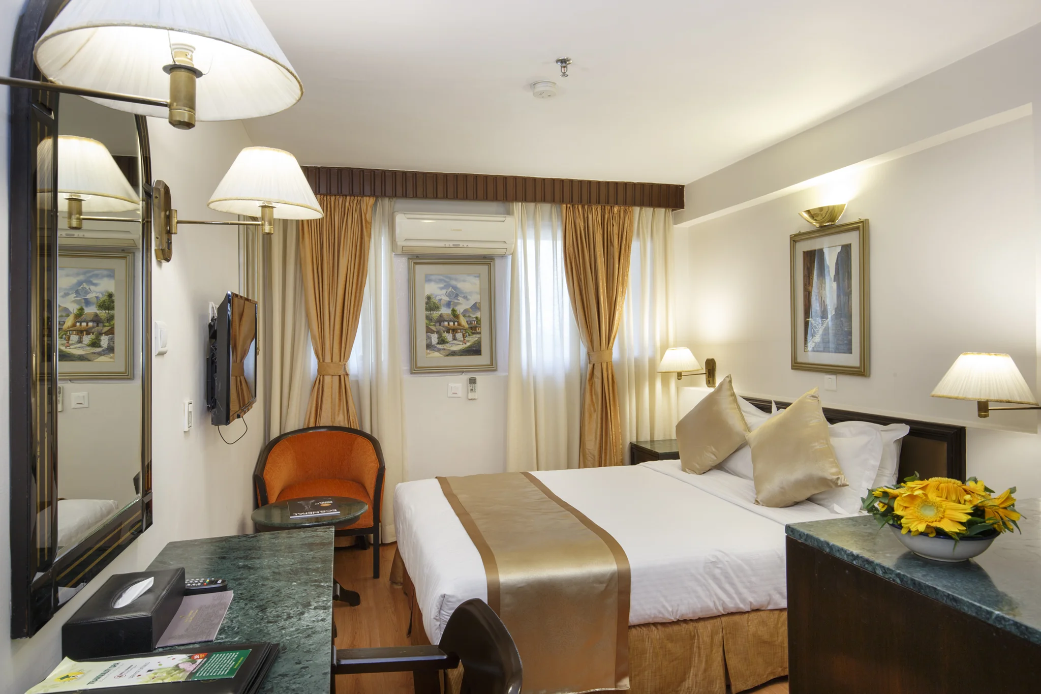 5D3_9948_sm.jpg