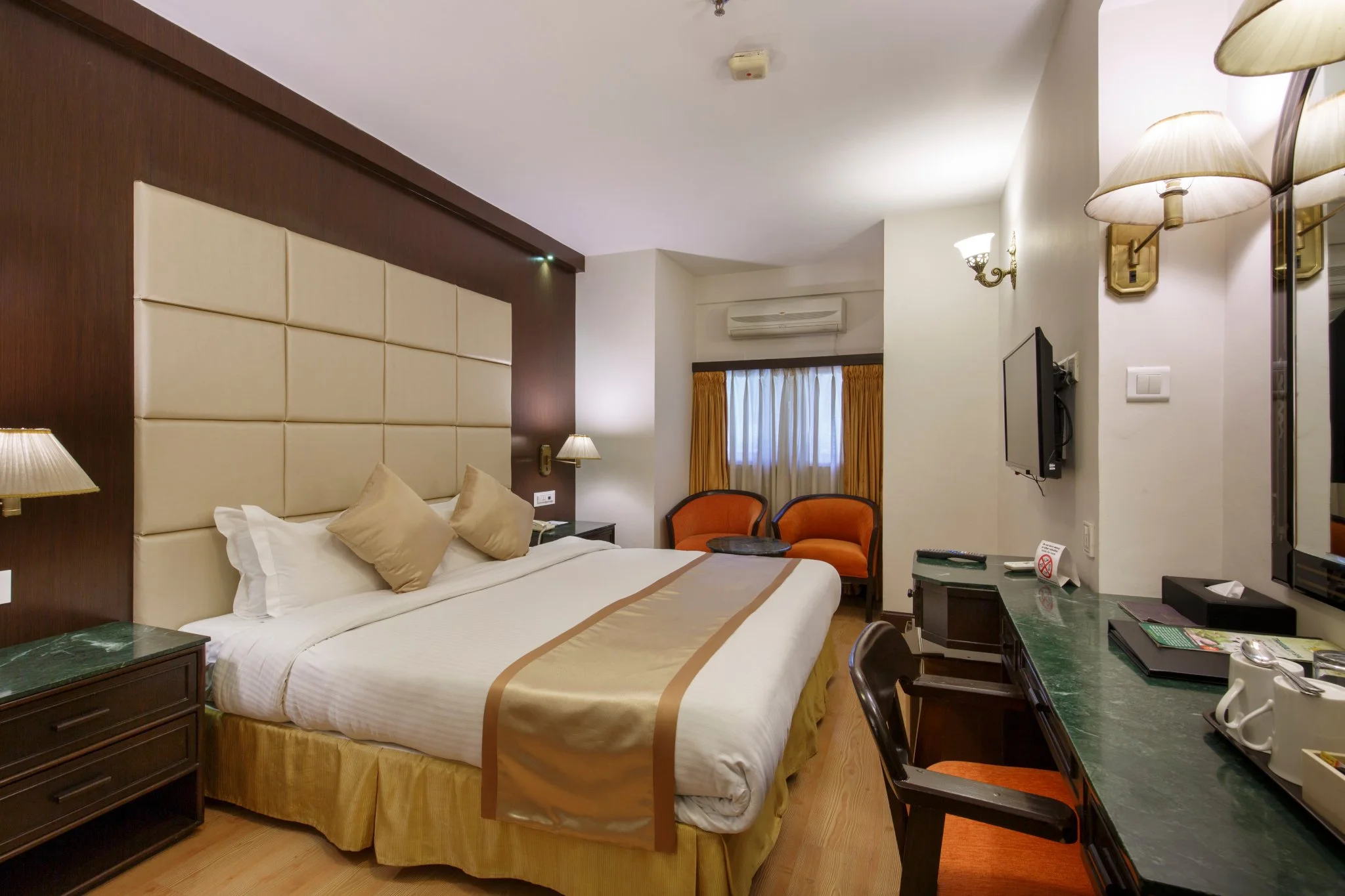 hotel-shanker-kathmandu-double-room-8.jpg (Copy) (Copy)