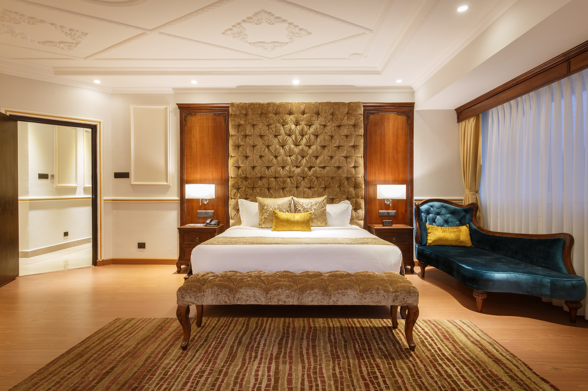 premier-room-hotel-kathmandu-nepal-18.jpg
