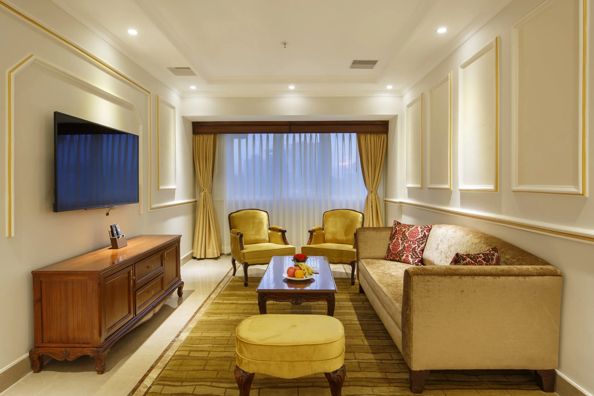 hotel-shanker-kathmandu-royal-suite-19.jpg (Copy) (Copy)
