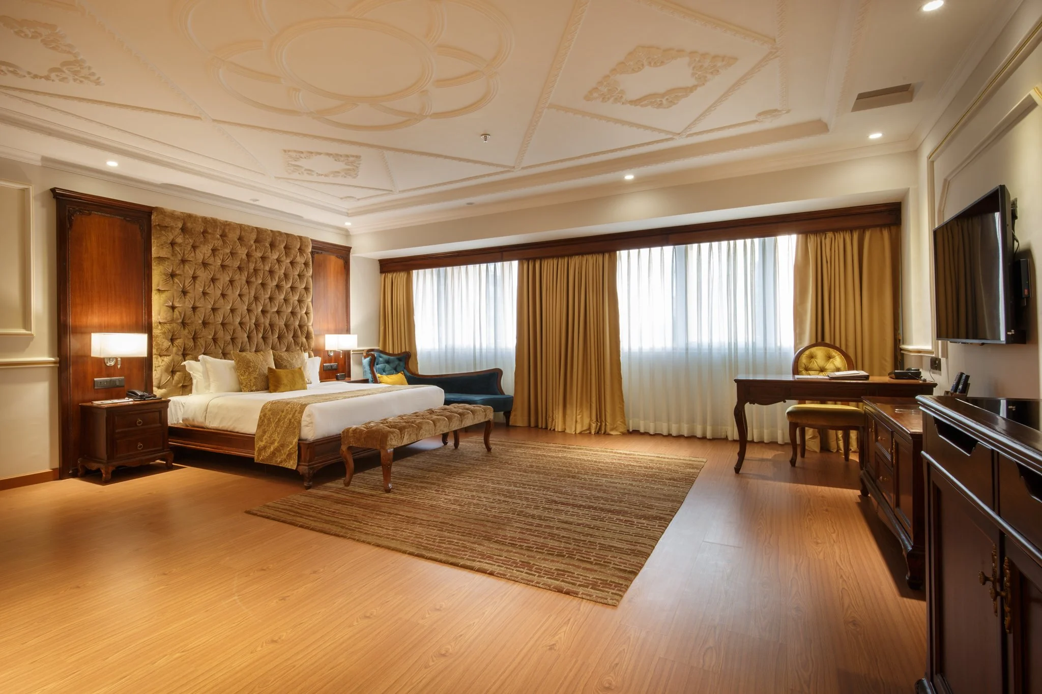 hotel-shanker-kathmandu-royal-suite-6.jpg (Copy) (Copy)
