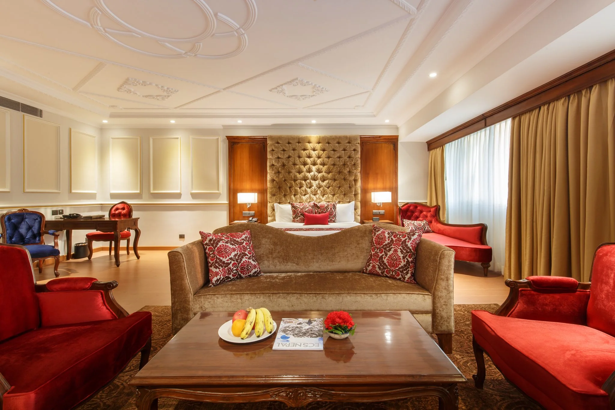 hotel-shanker-kathmandu-royal-suite-1.jpg (Copy) (Copy)