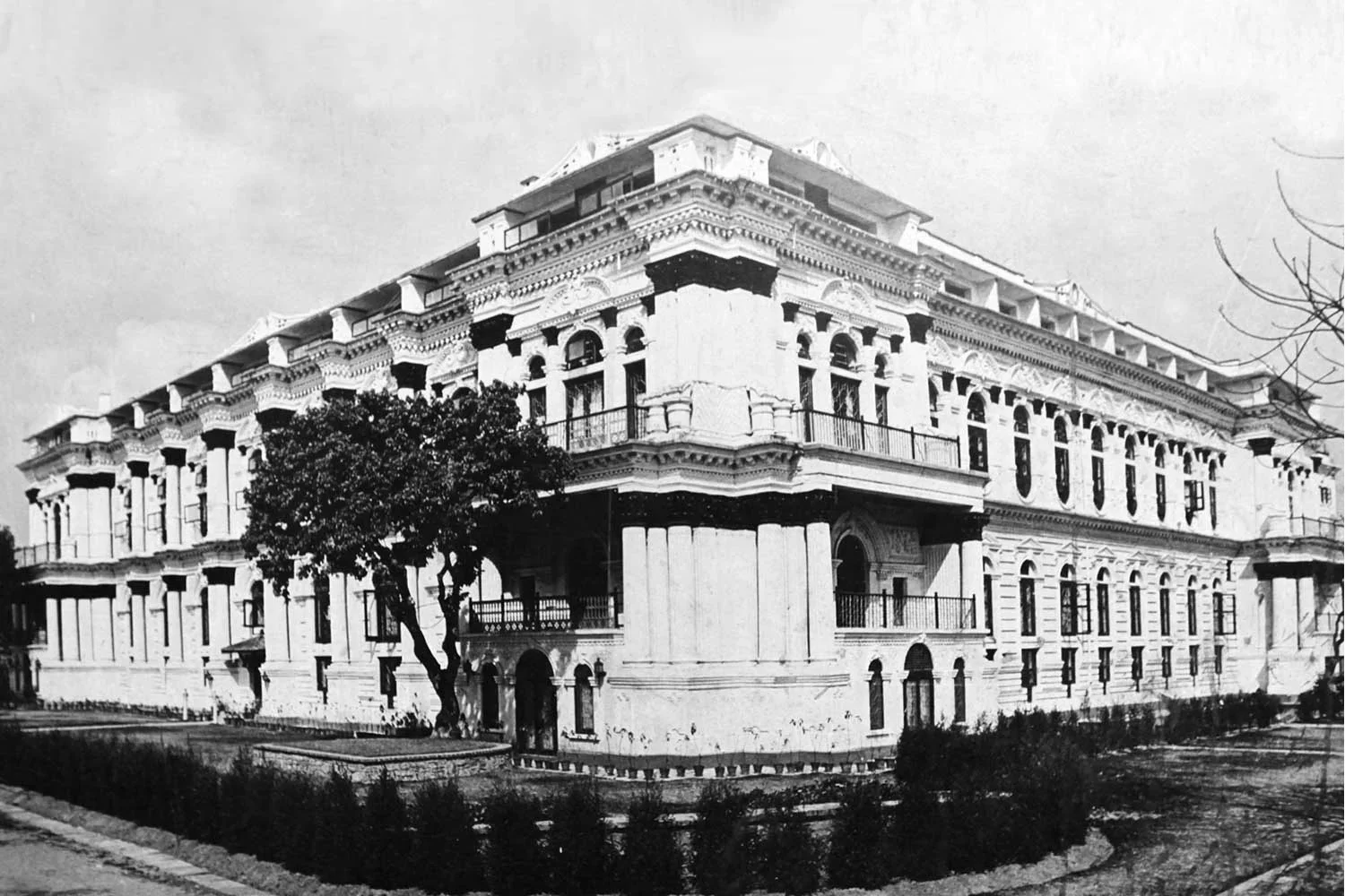 1970s-shankerhotel-com-np.webp