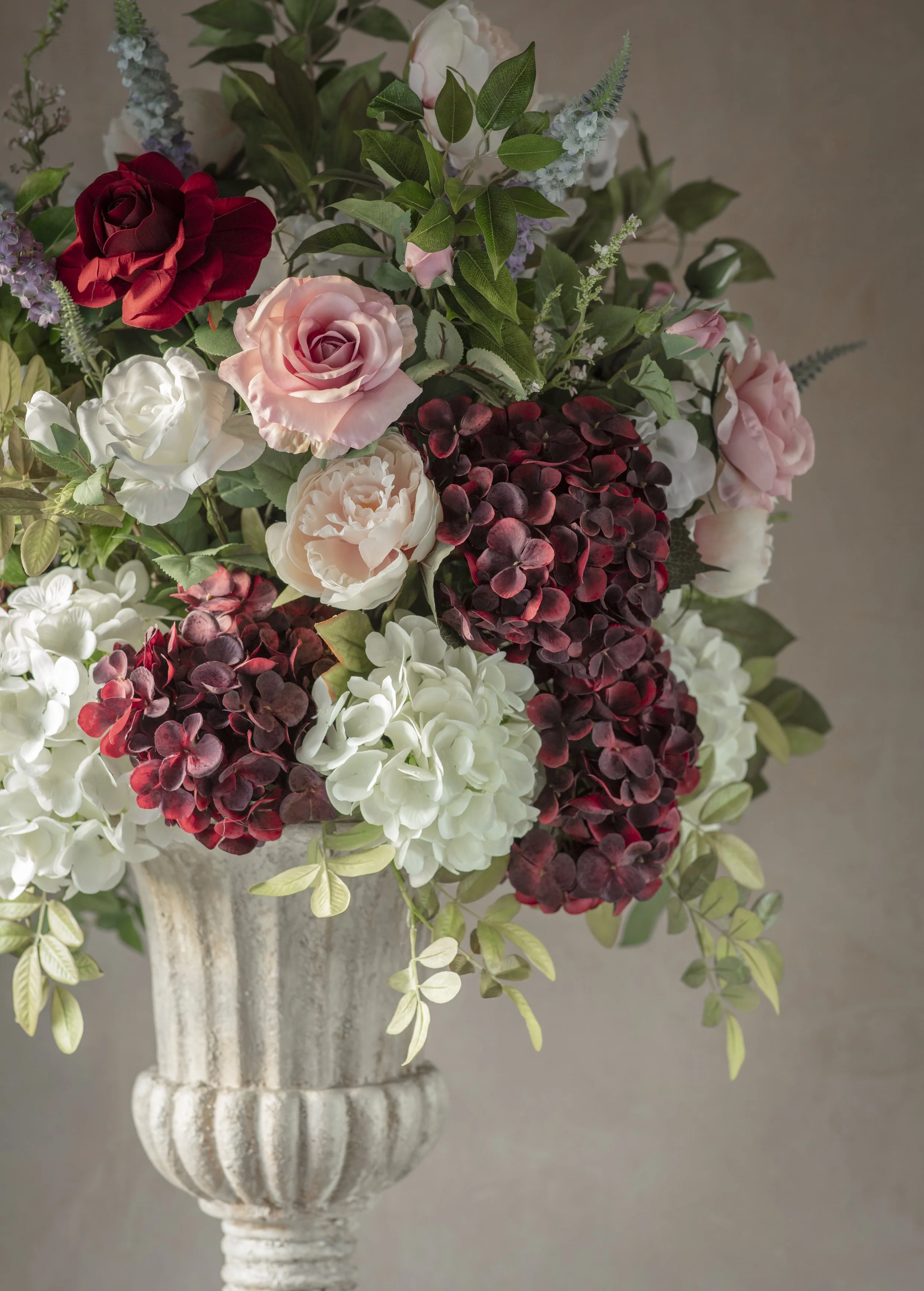 Wild white base with triple colour customisation XL spilling urn