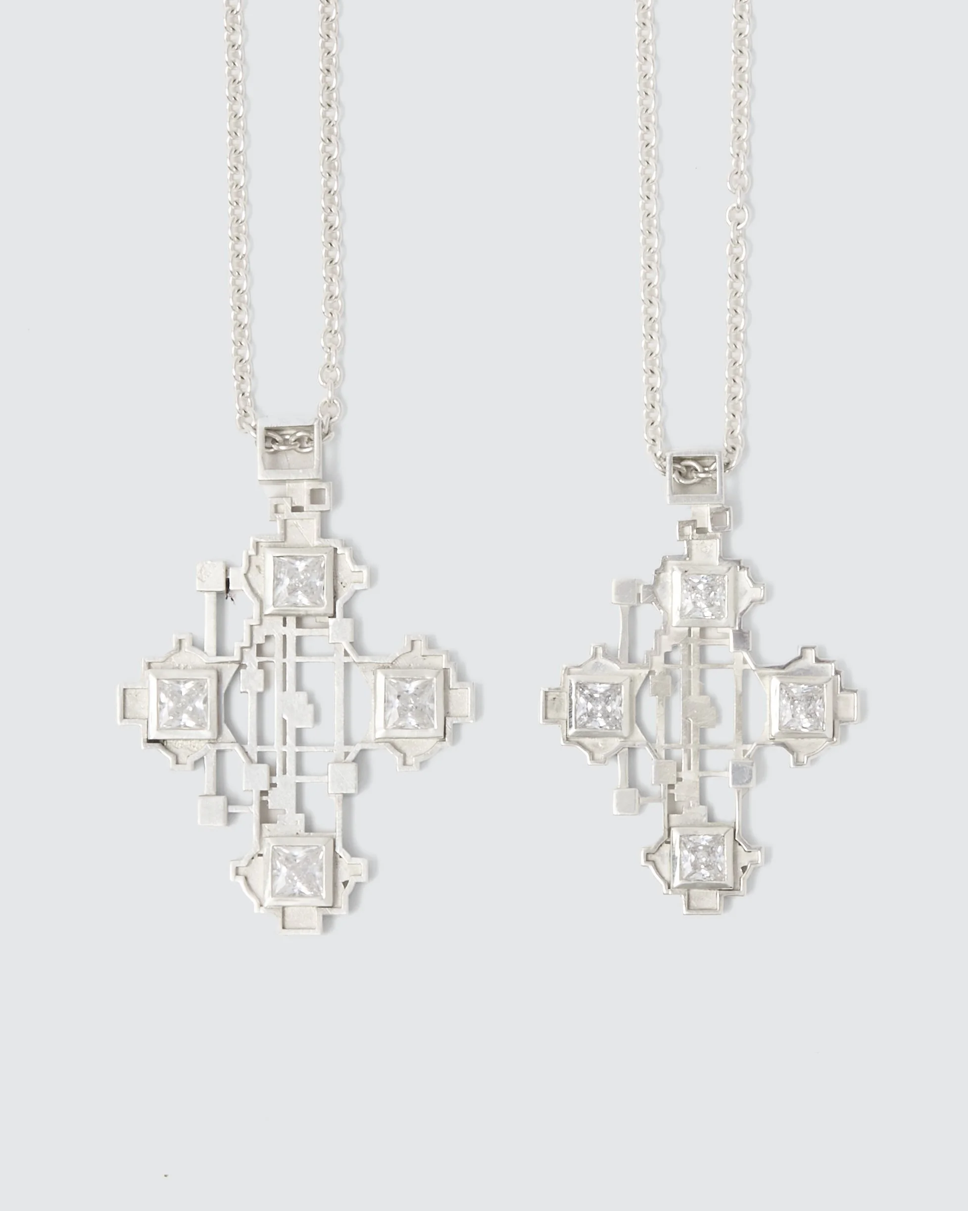 TRINITY NECKLACE LARGE 2.jpg
