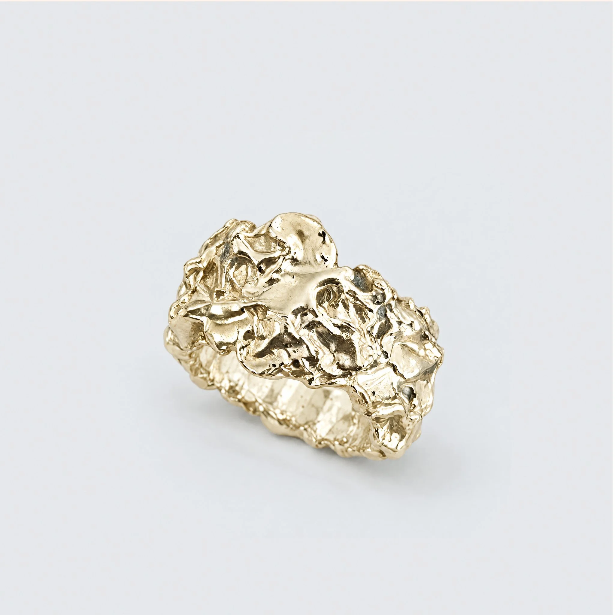 gold ring 1.jpg