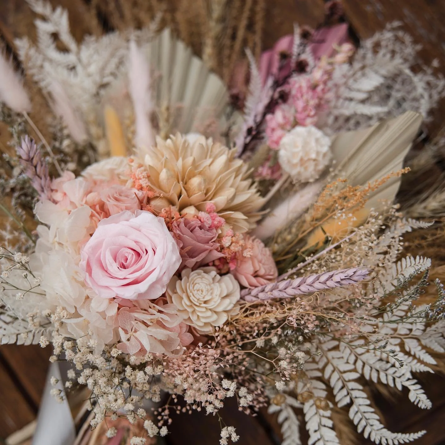 Beautiful moments with Darian &amp; Marie capturing their special day.