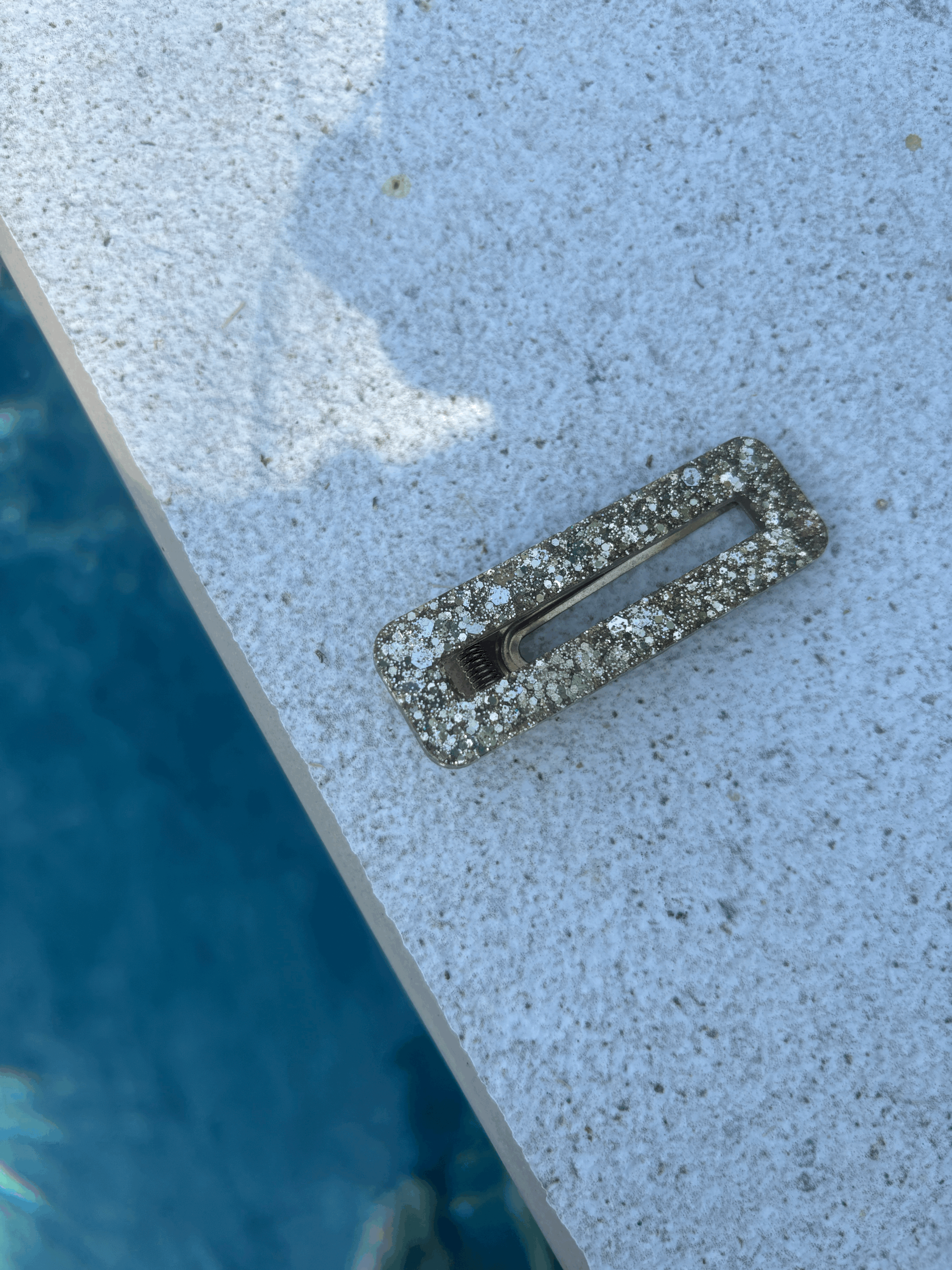 Barrette dorée
