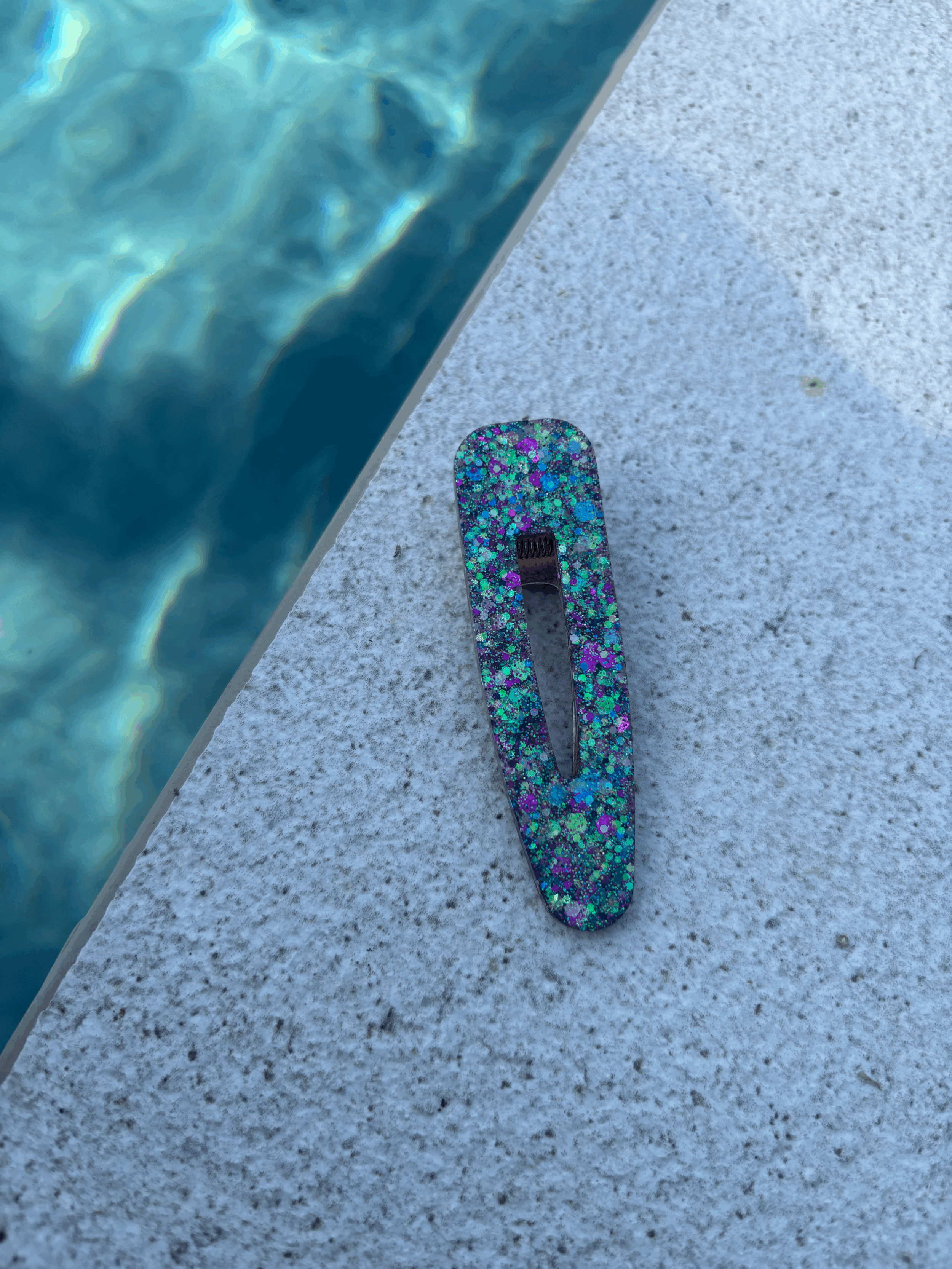 Barrette bleu violet
