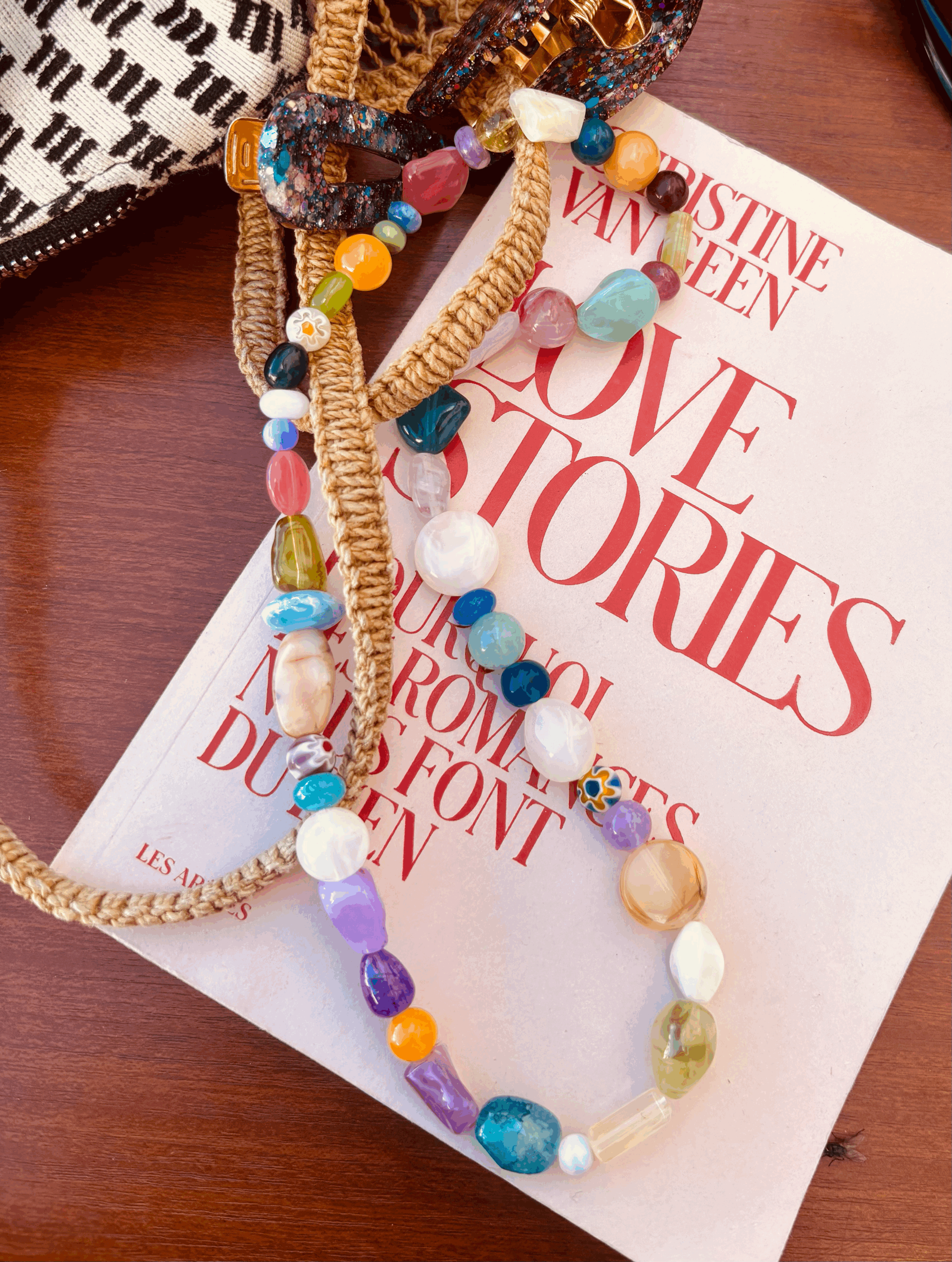 Collier 54