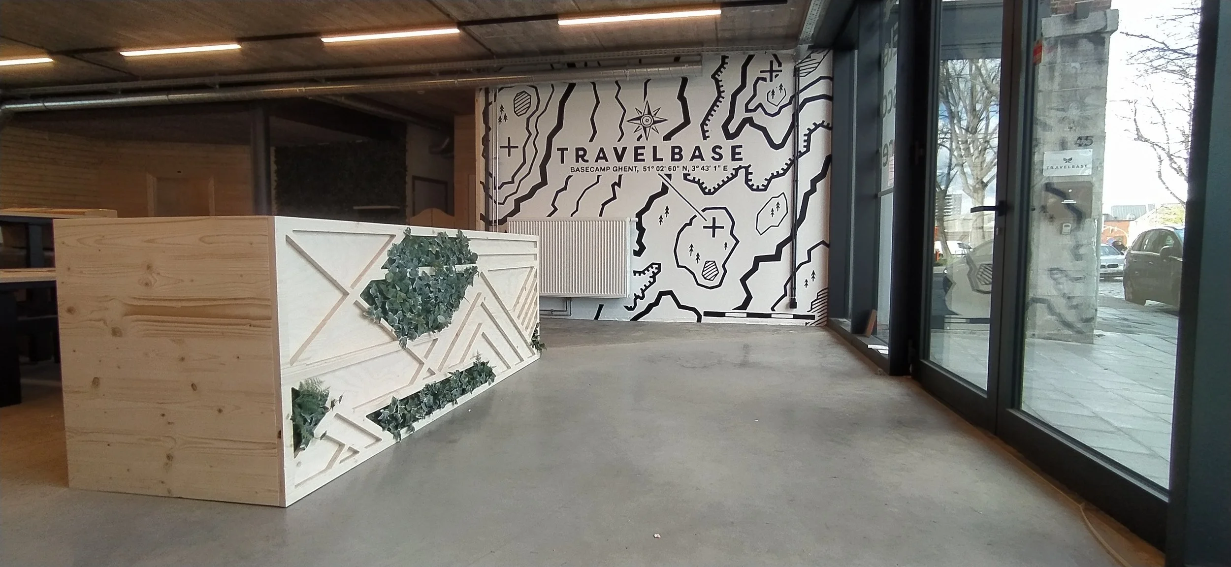 Travelbase, Office