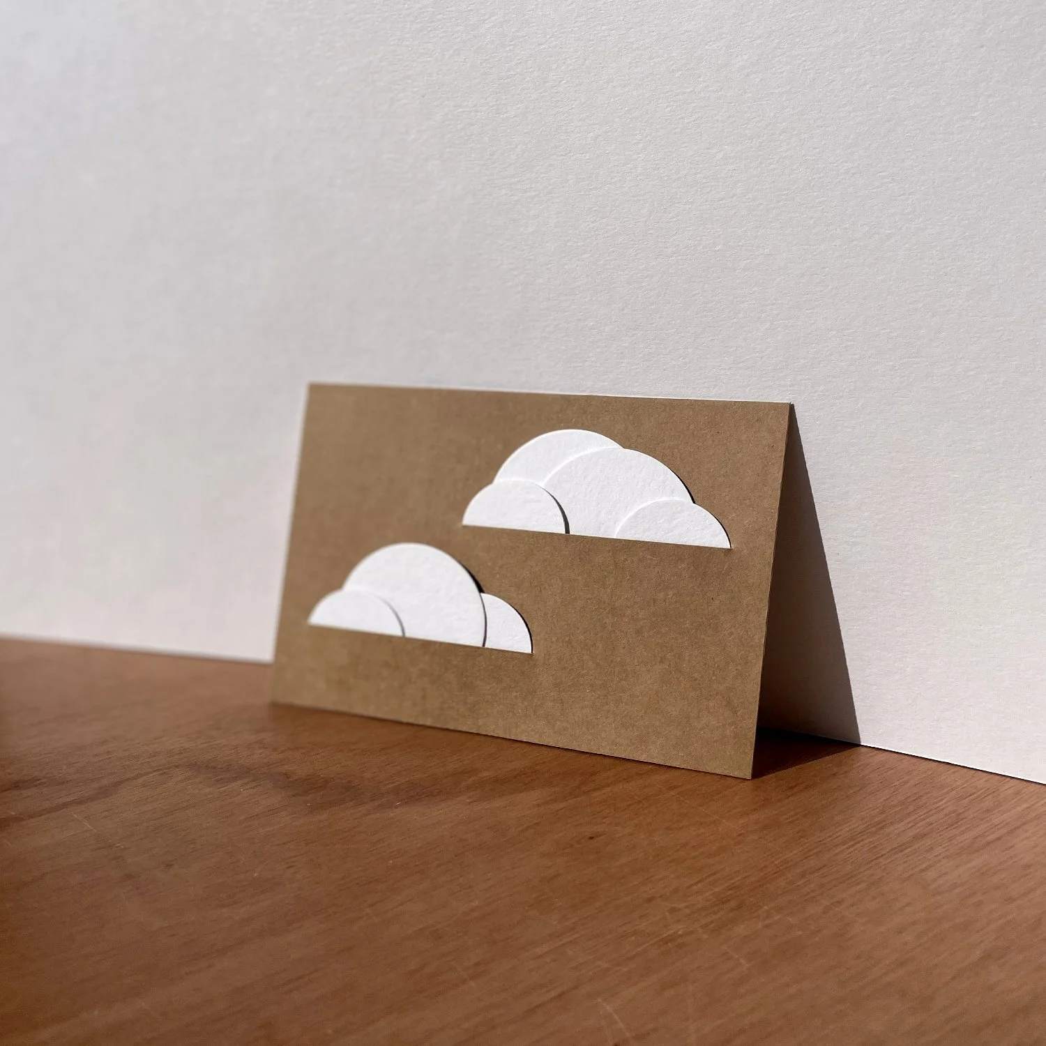 NUAGE_K_debout_1500x1500_©OISO.jpeg