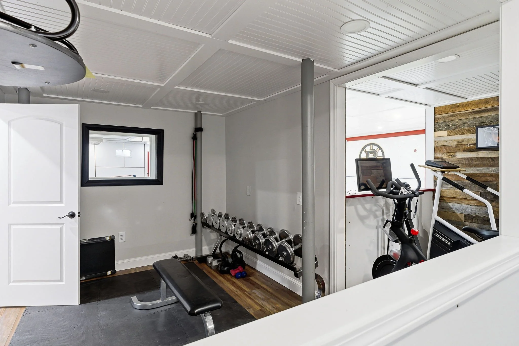 73-web-or-mls-25EllisonDriveBedfordNH-74.jpg