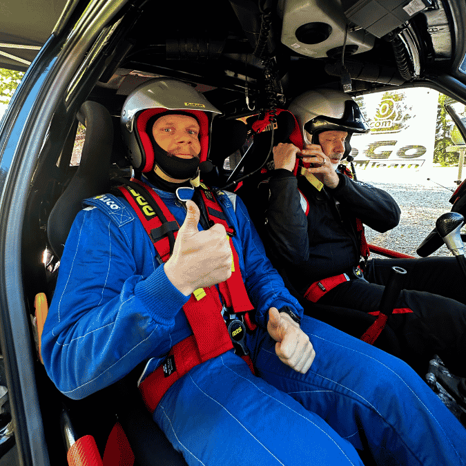 Rallikyyditys lahjakortti