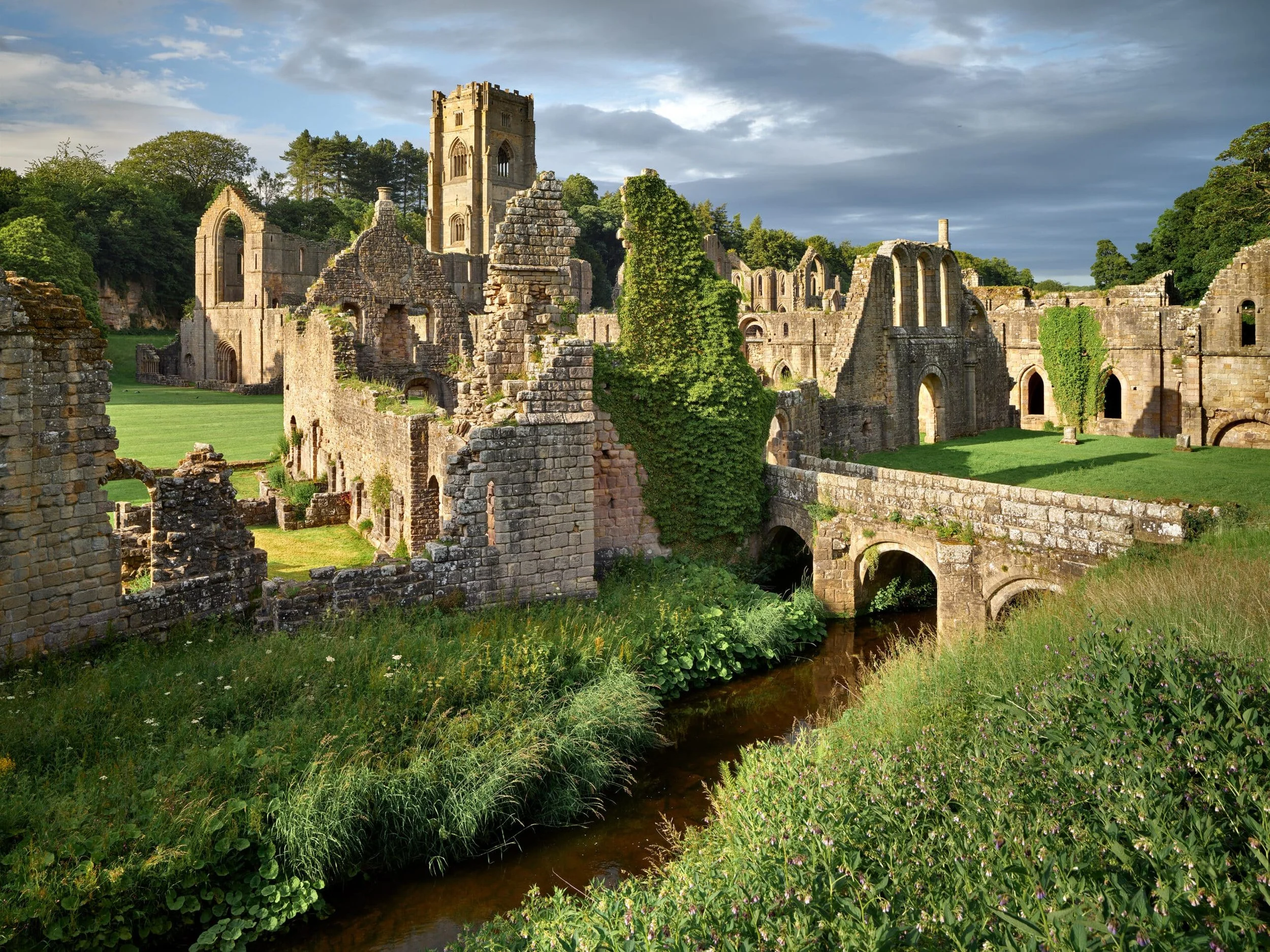 Summer-evening_Fountains-Abbey-scaled.jpg