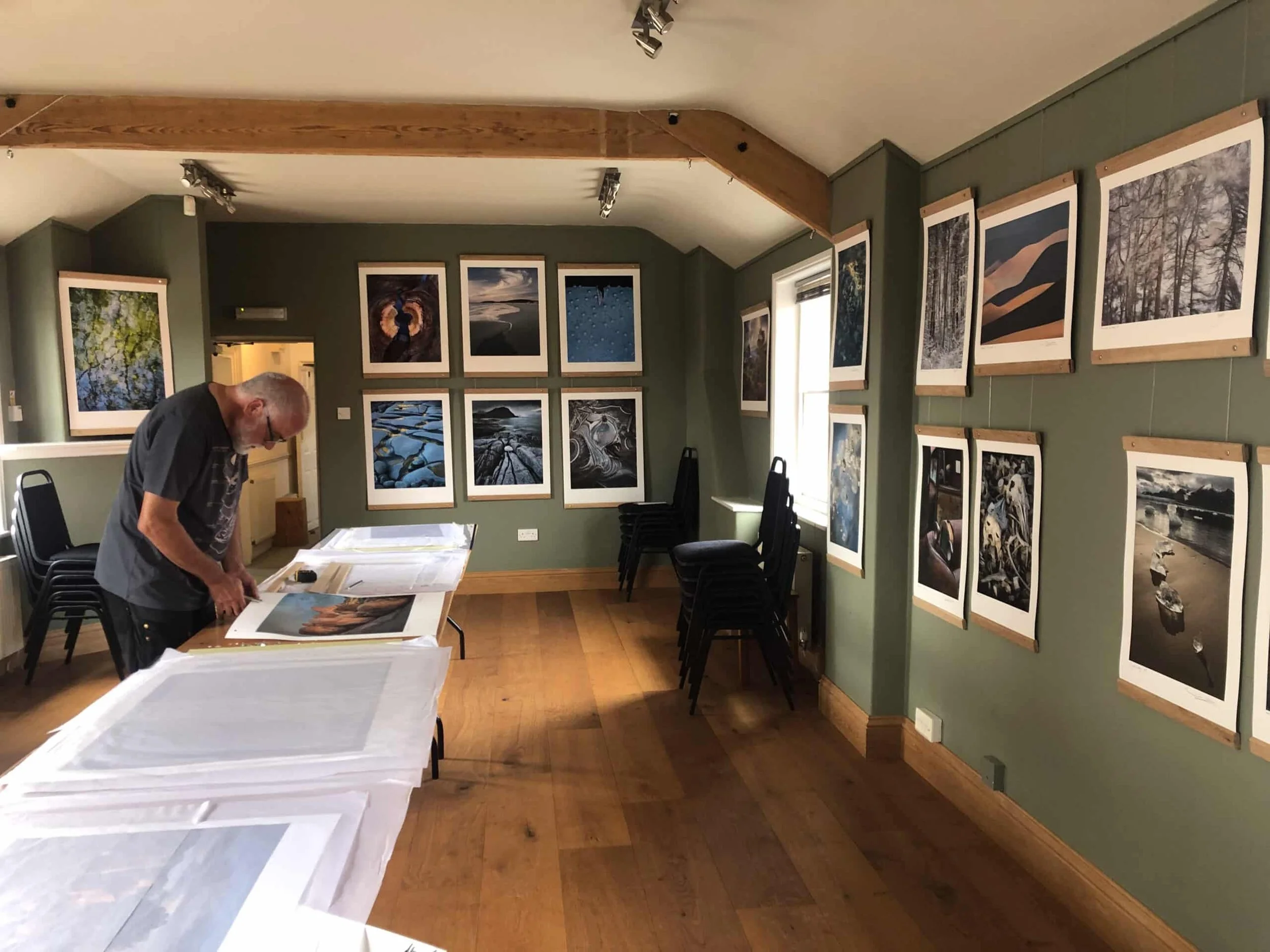 One of many exhibitions at the Joe Cornish Gallery prior to its closure.