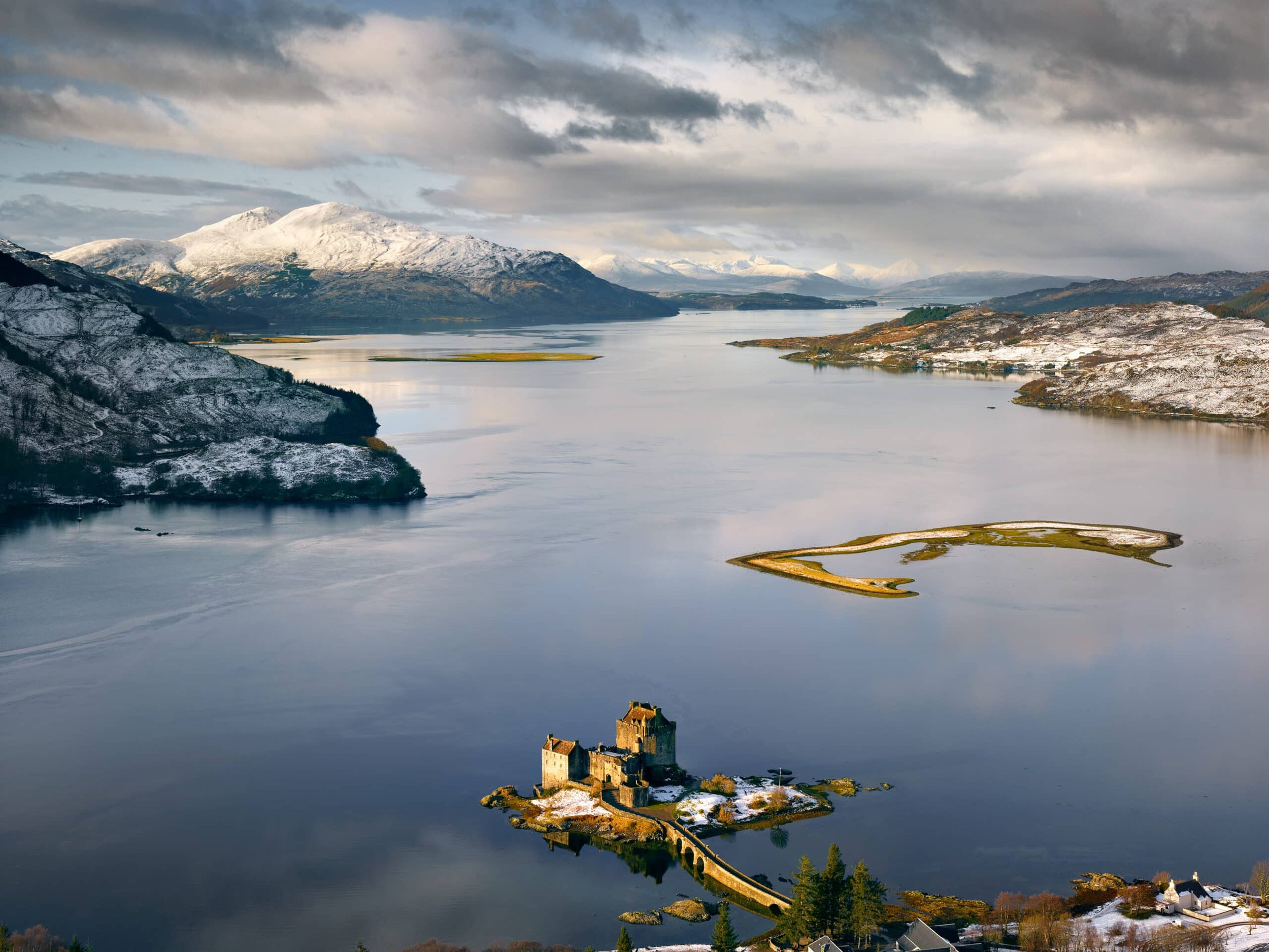 Eilean-Donan-winter-perspective-scaled.jpg