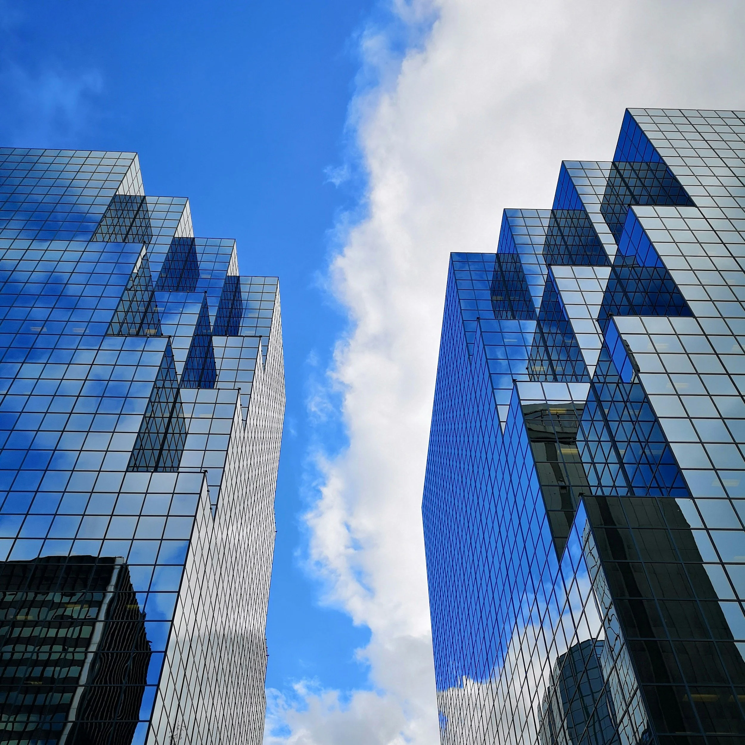 LPL Is Cutting Advisory Fees, But Direct Mutual Fund Accounts Face A New Cost