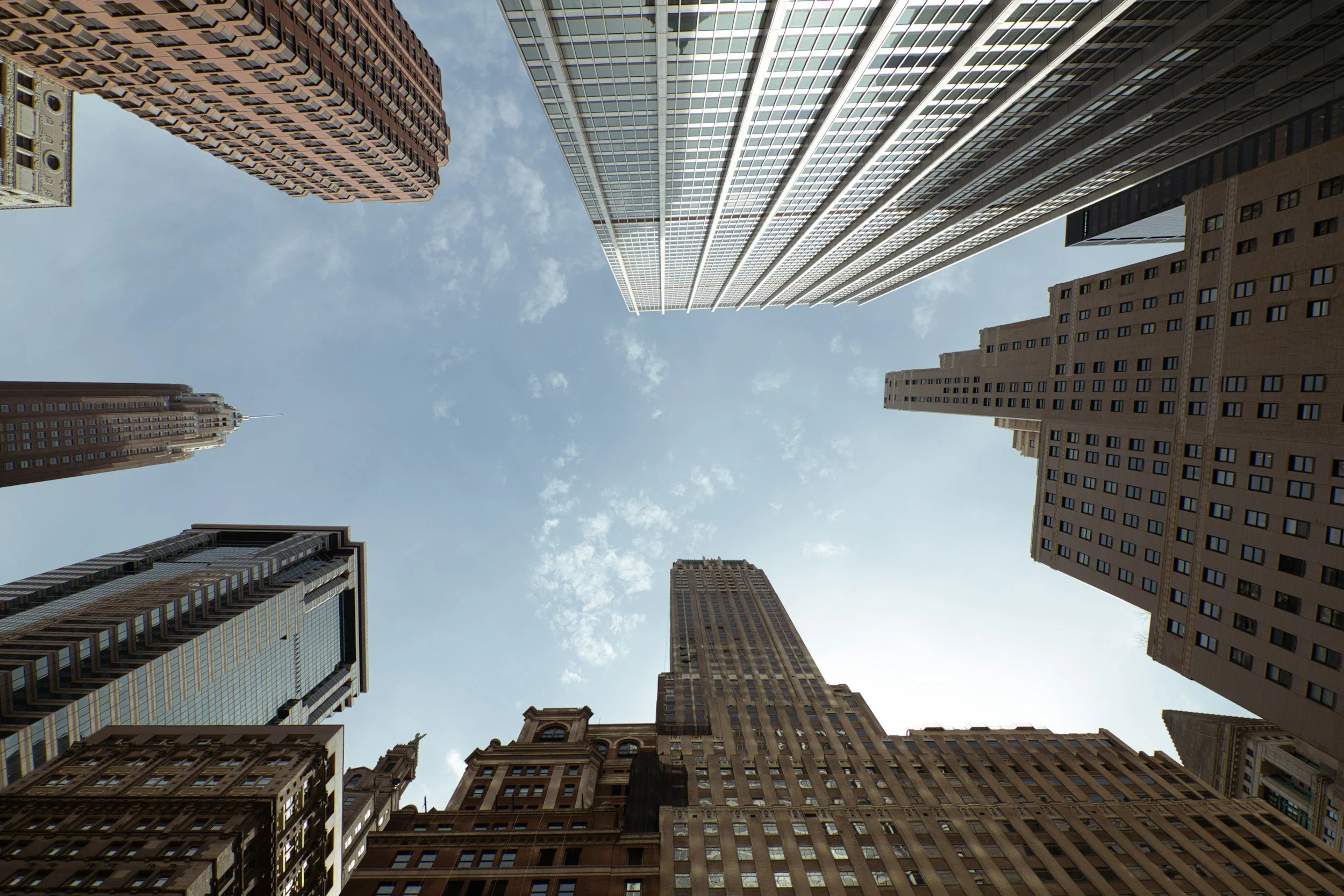 Cetera’s Minority-Capital Playbook Is About Keeping Advisors Close
