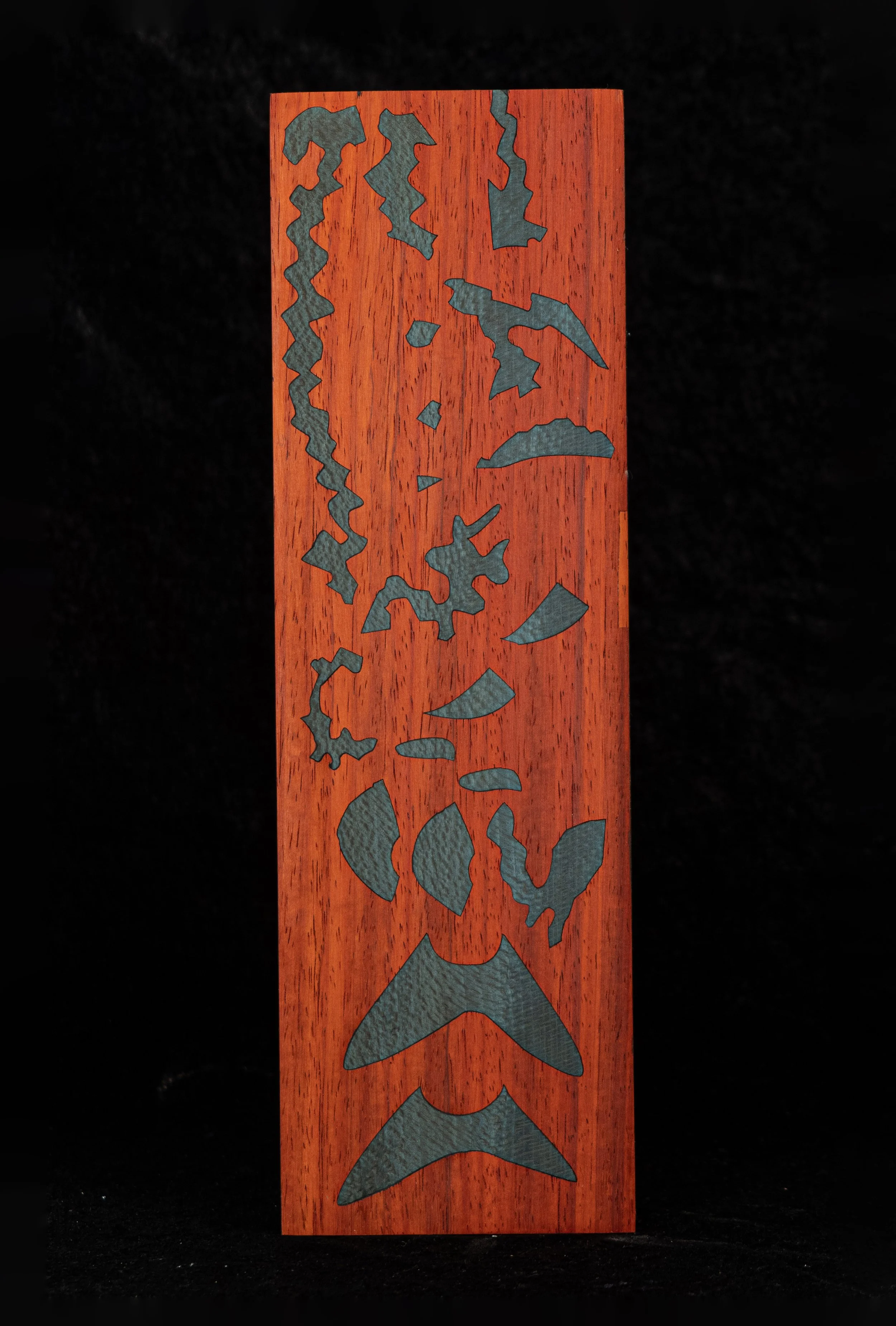 Négatif de marqueterie en padouk et platane maillé