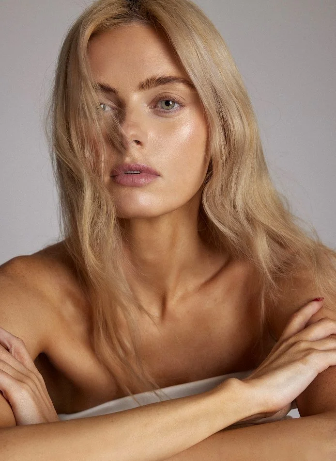 Lainey, blonde model with green eyes