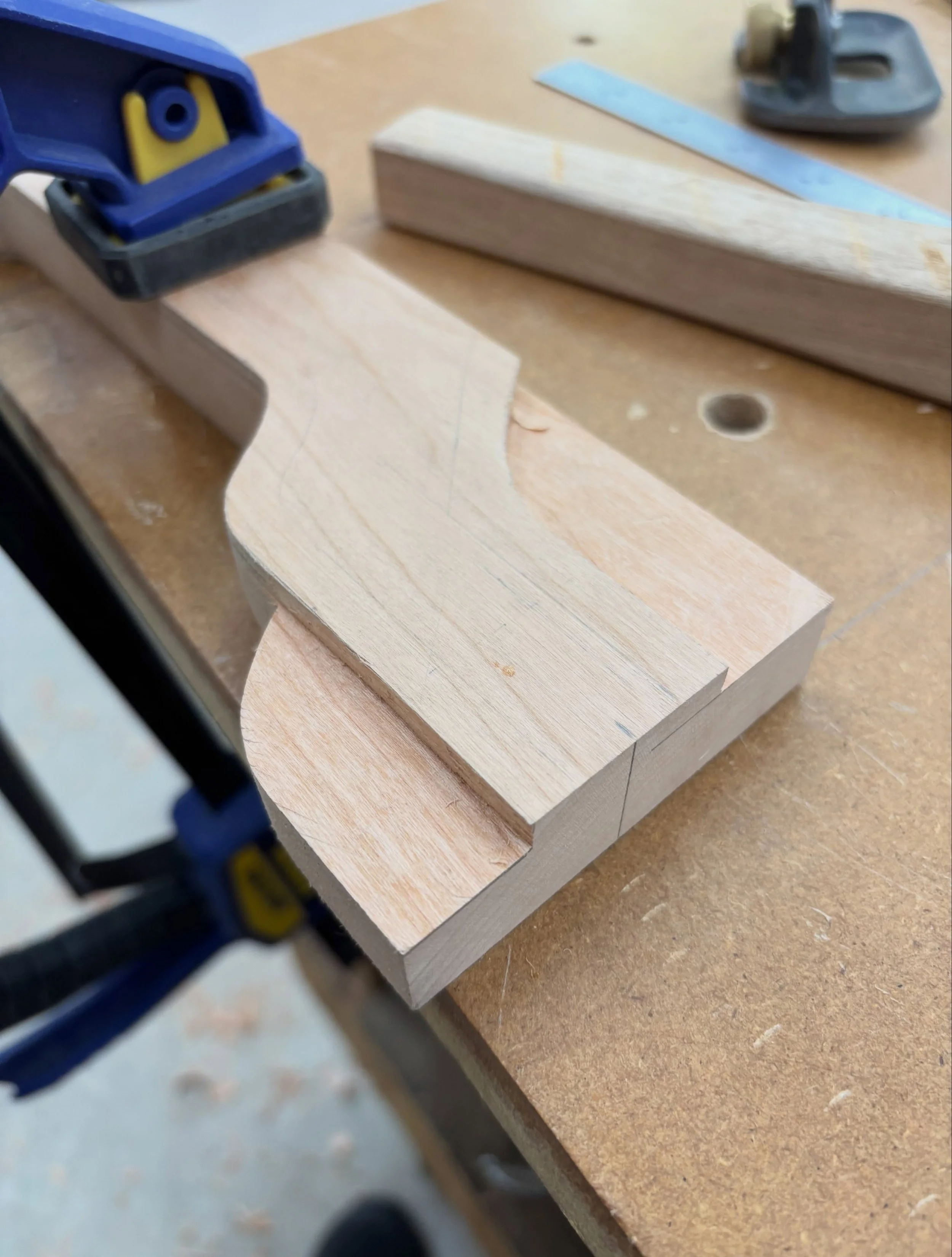 &hellip;Some carving and shaping details on the cherry bar I&rsquo;m going to install in early August. These pieces are decorative aprons for the sides of the bar. 
.
.
#finefurniture #cherry #bar #woodsculpting #carving