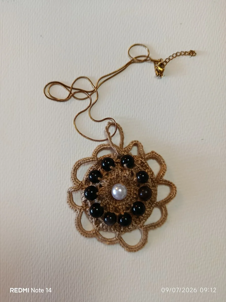 MANDALA PIERRE NOIR 2.jpg