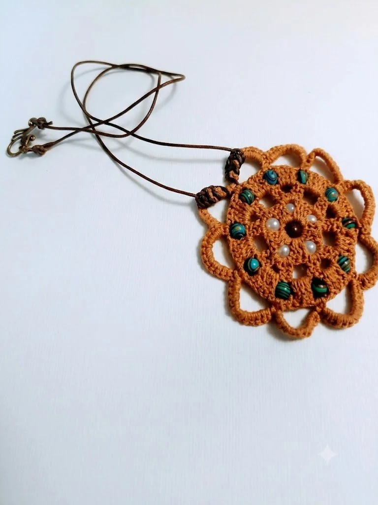 Collier Pendentif "MANDALA"