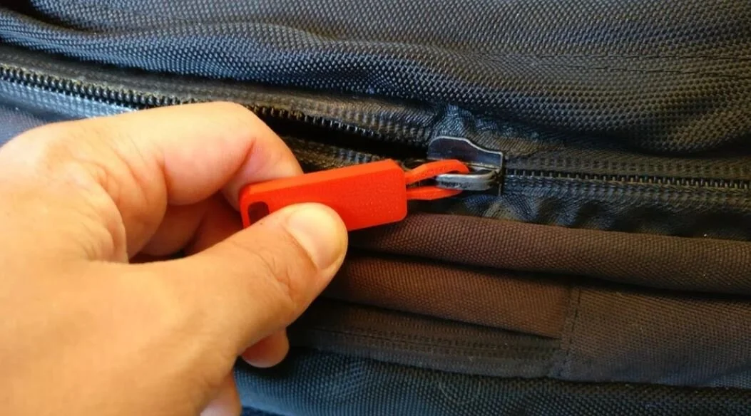 Zip Toggle.JPG